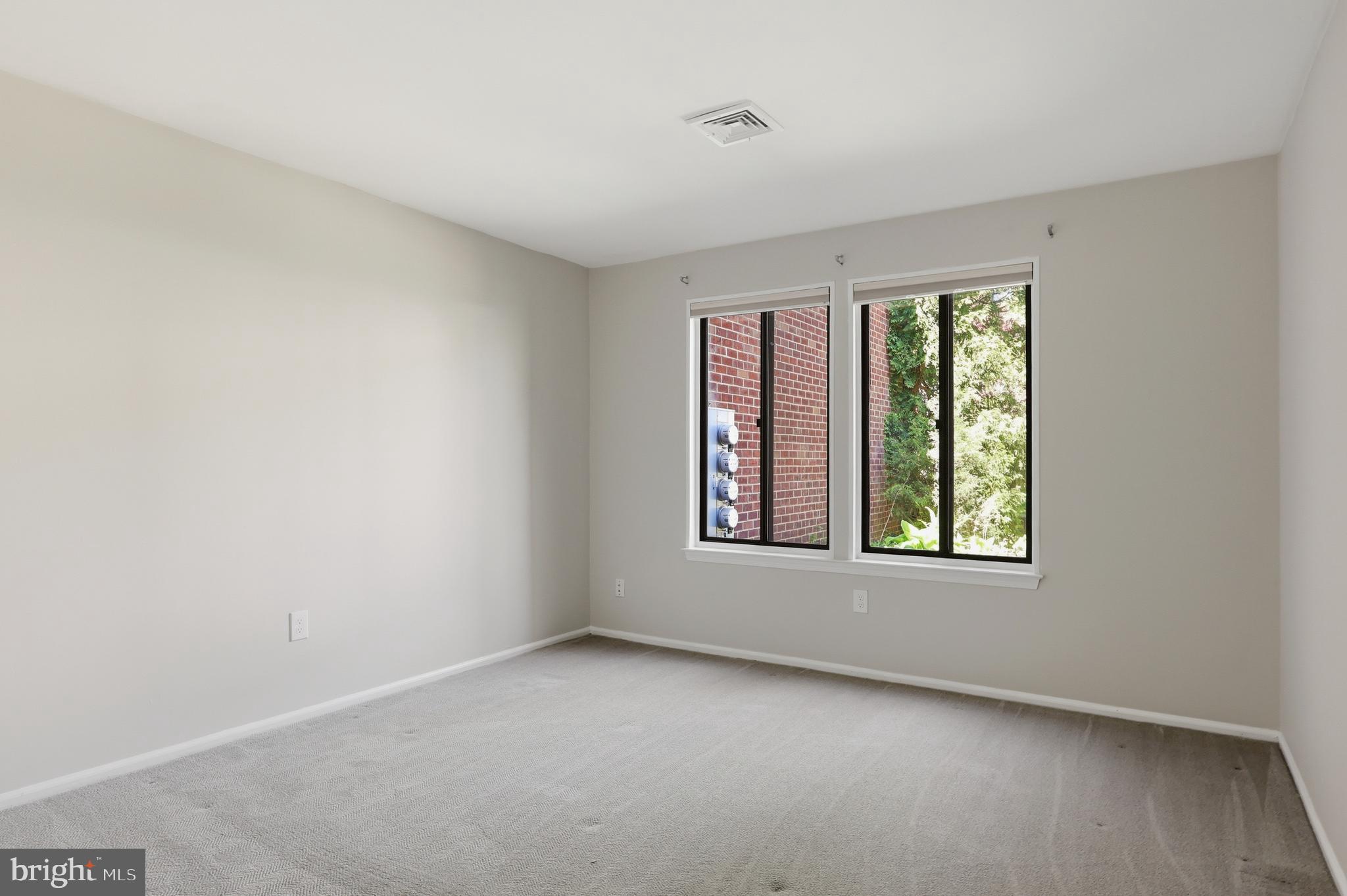 CHESTNUT GROVE - Residential