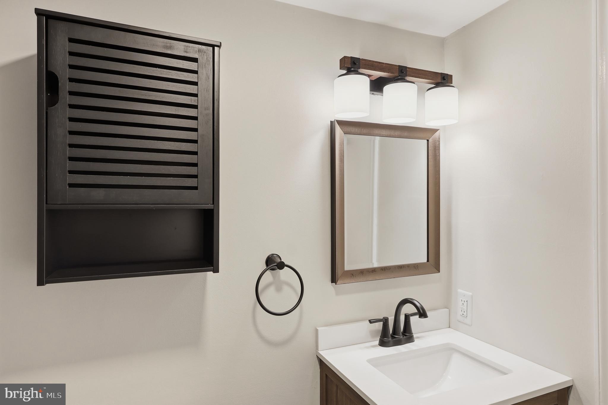 CHESTNUT GROVE - Residential