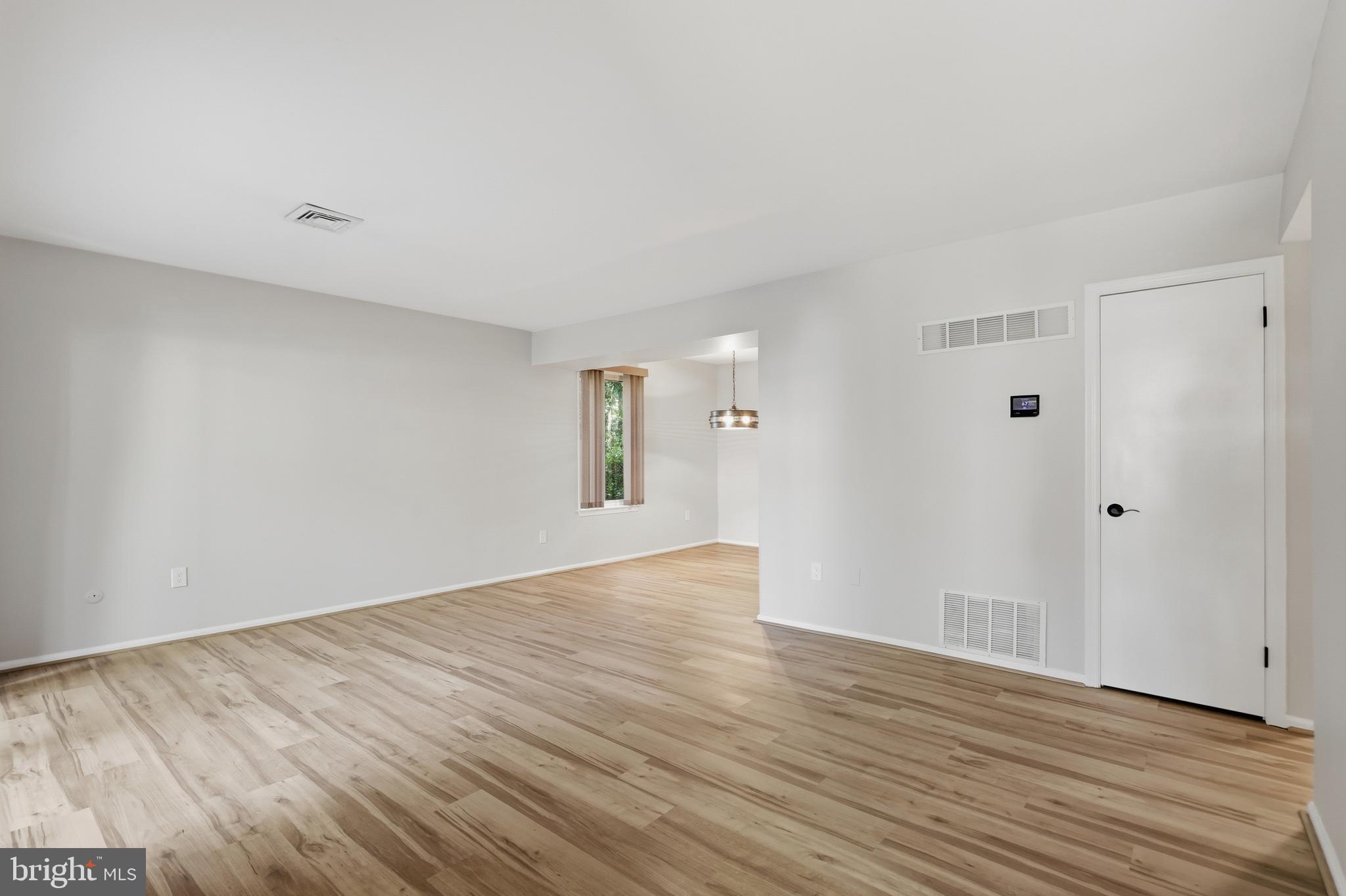 CHESTNUT GROVE - Residential