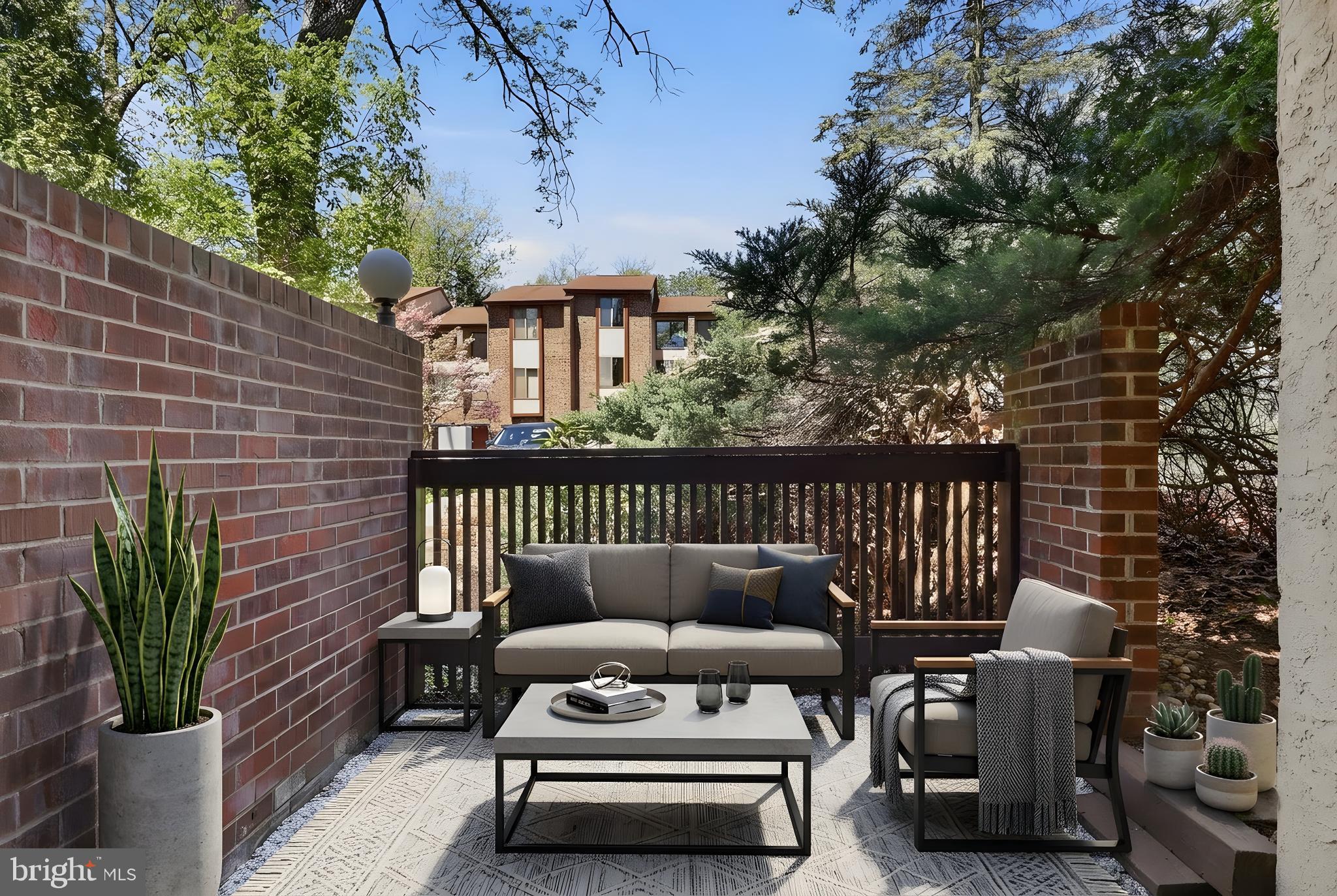 CHESTNUT GROVE - Residential