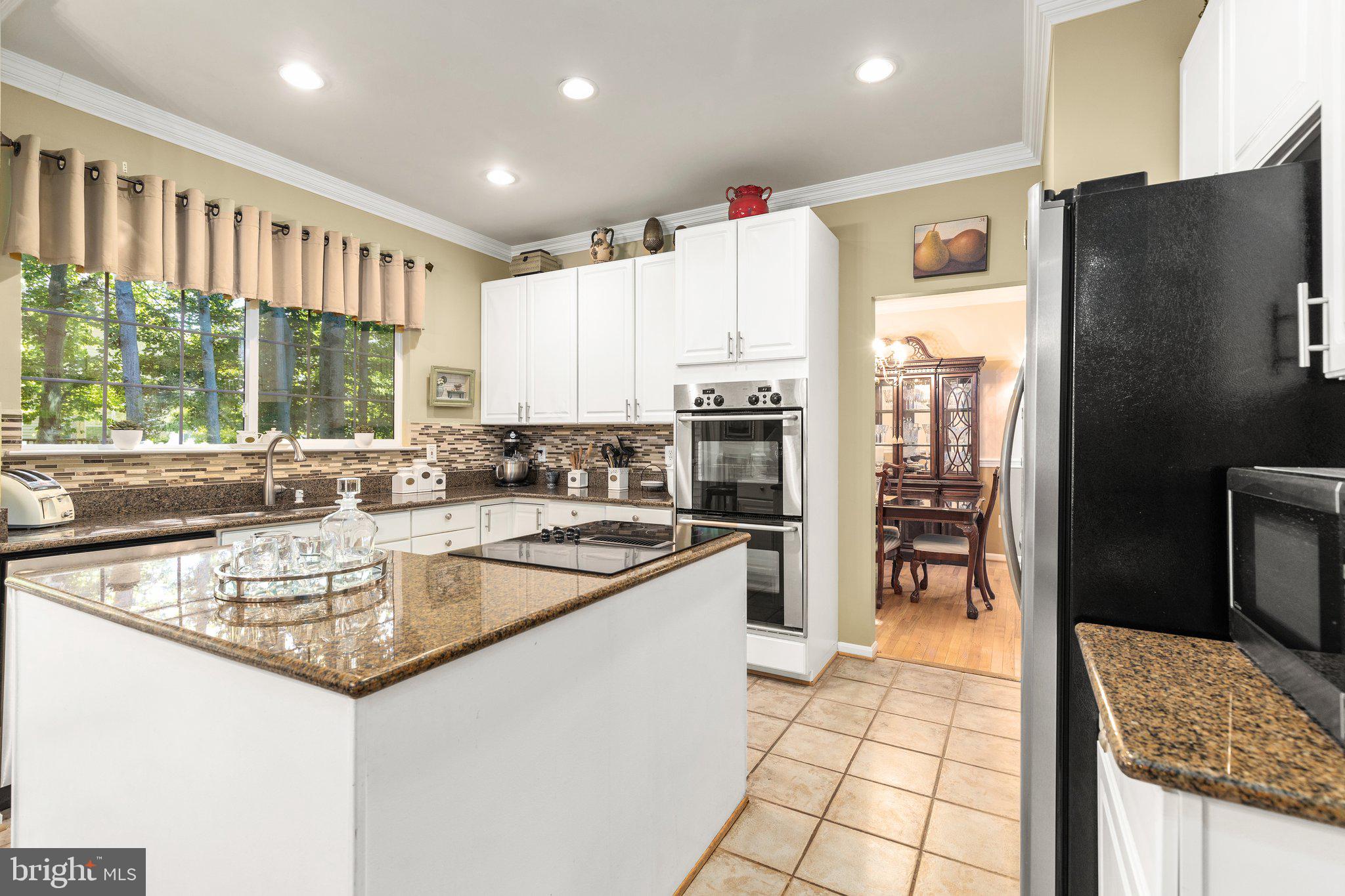 RUSSETT - Residential