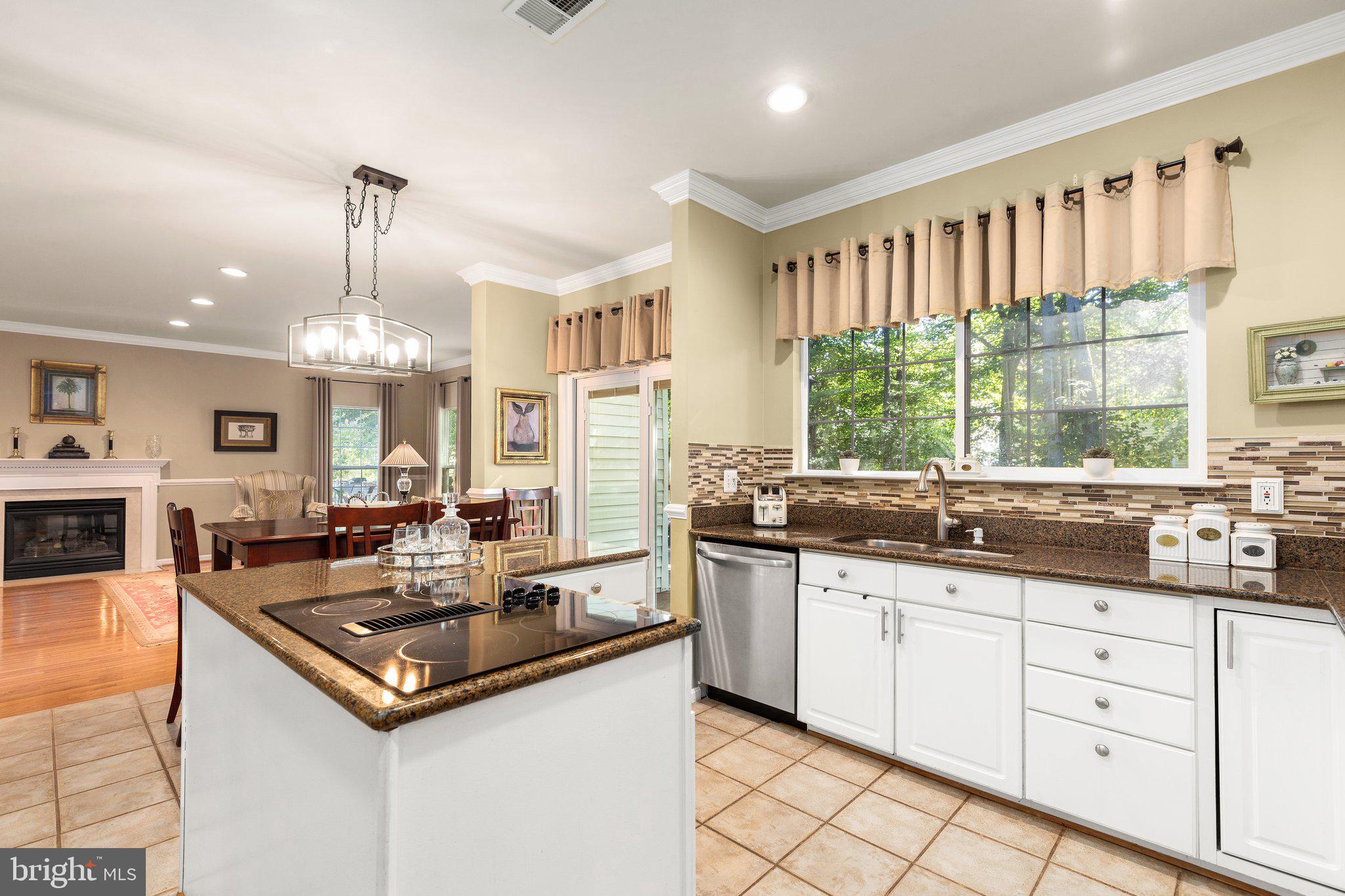 RUSSETT - Residential