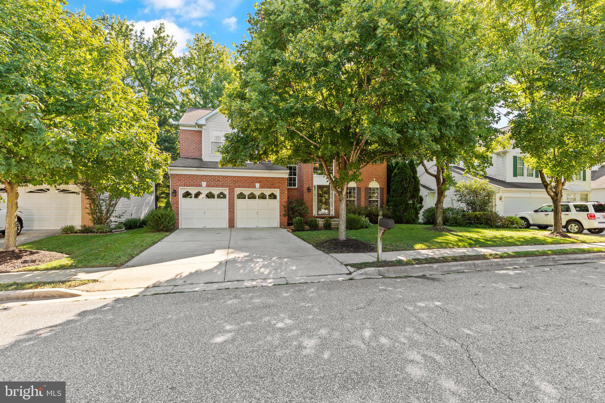 RUSSETT - Residential