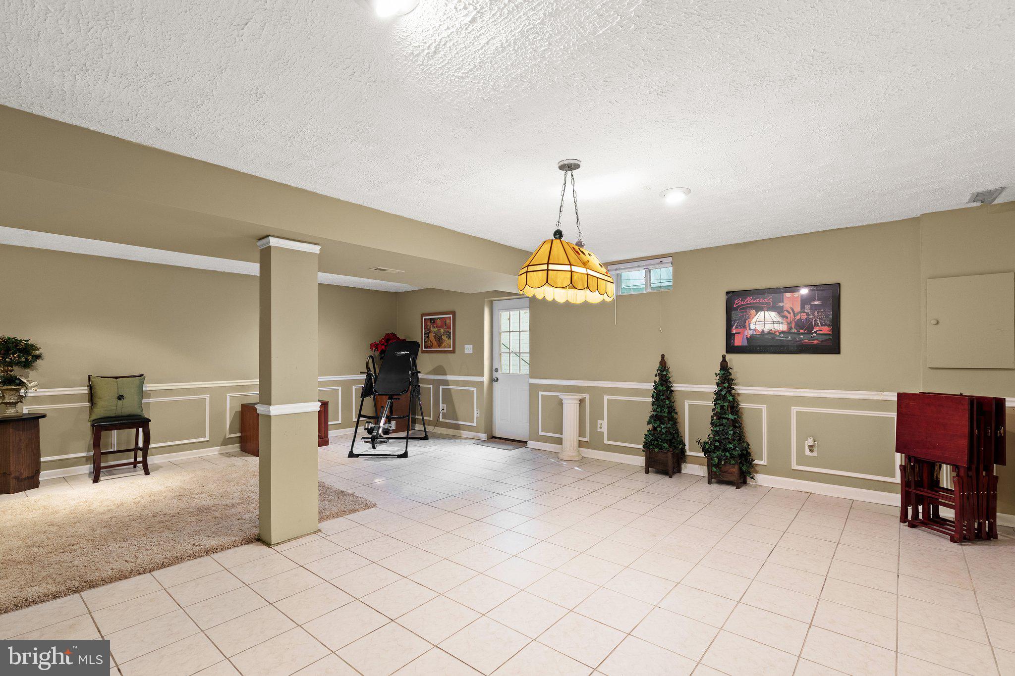 RUSSETT - Residential