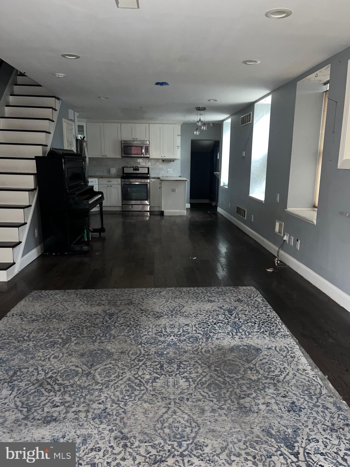 FORGOTTEN BOTTOM - Residential