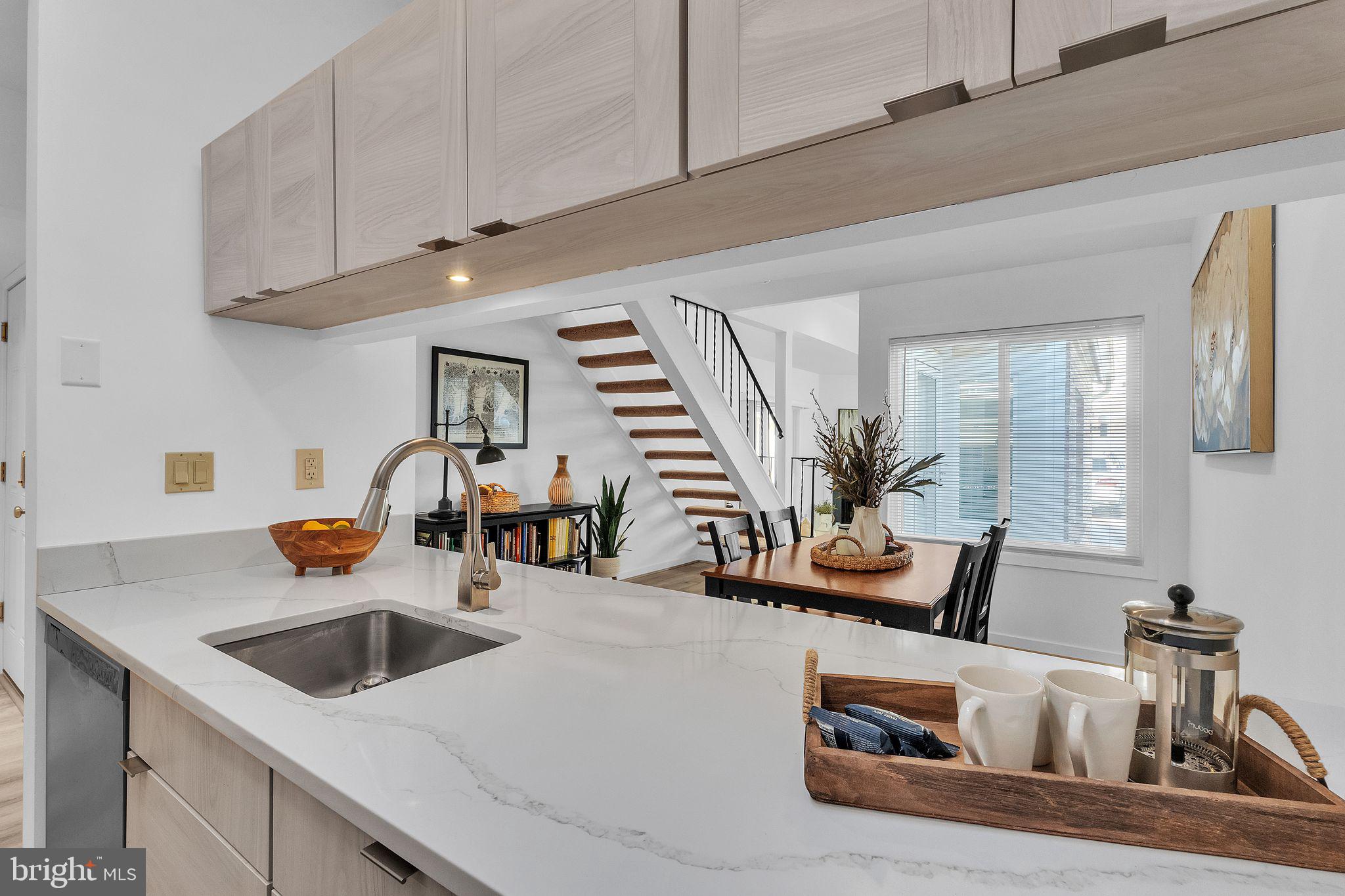 DOCKSIDE - Residential