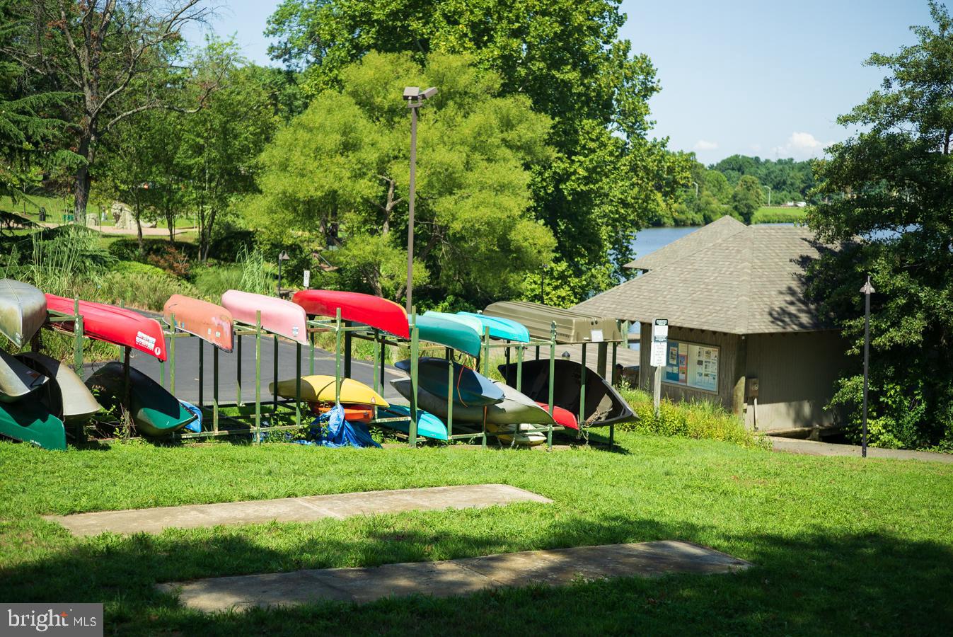 DOCKSIDE - Residential