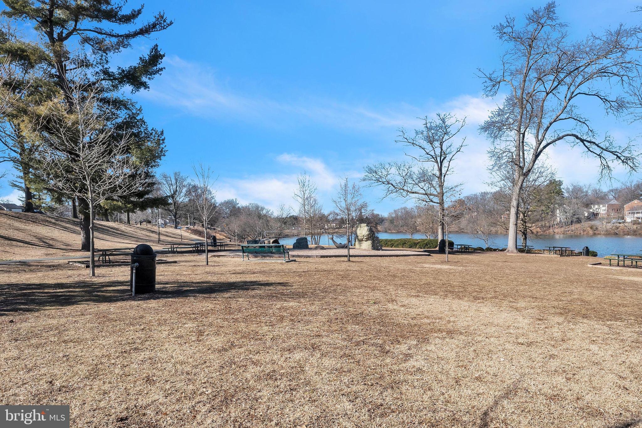 DOCKSIDE - Residential