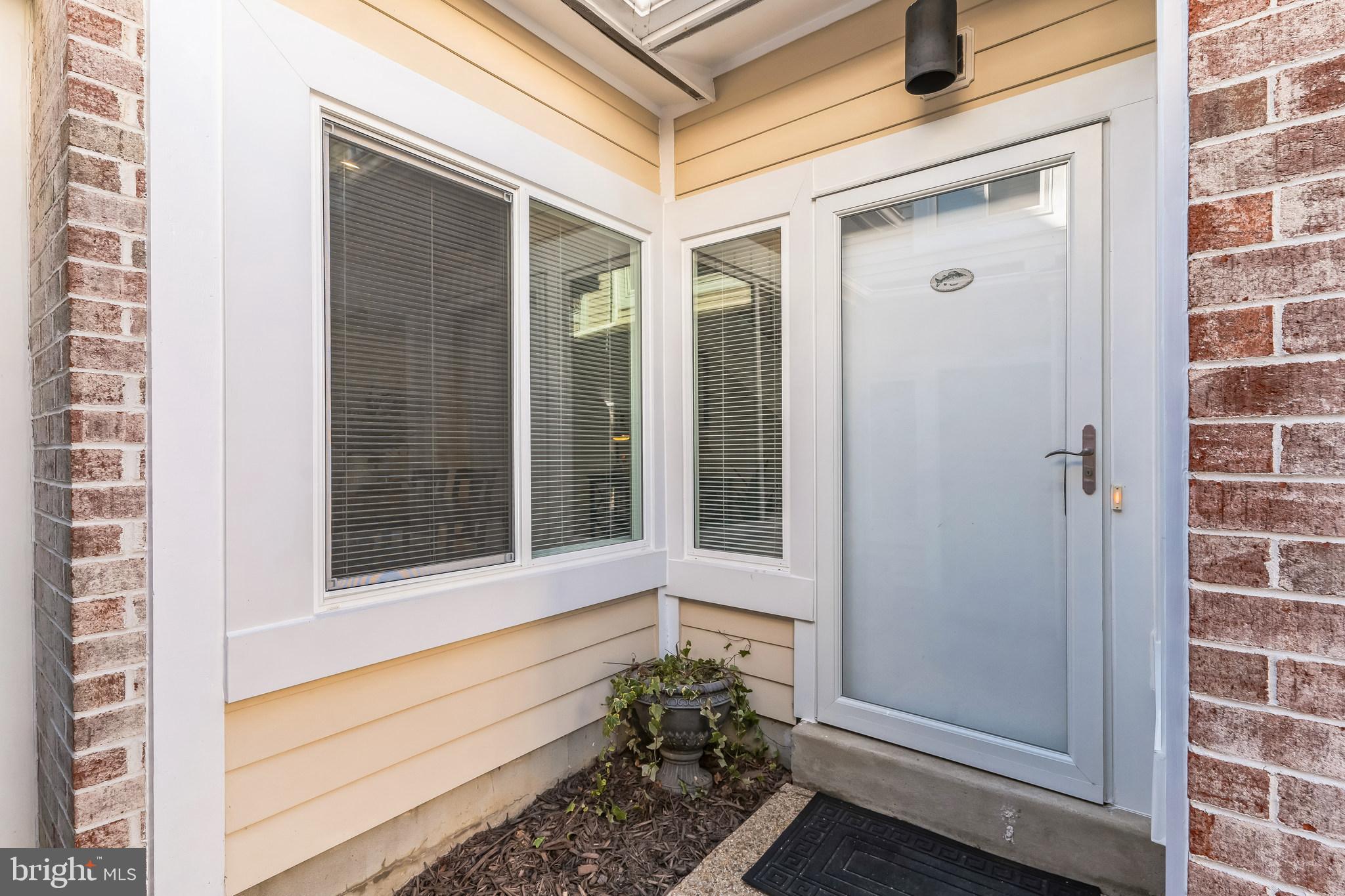 DOCKSIDE - Residential