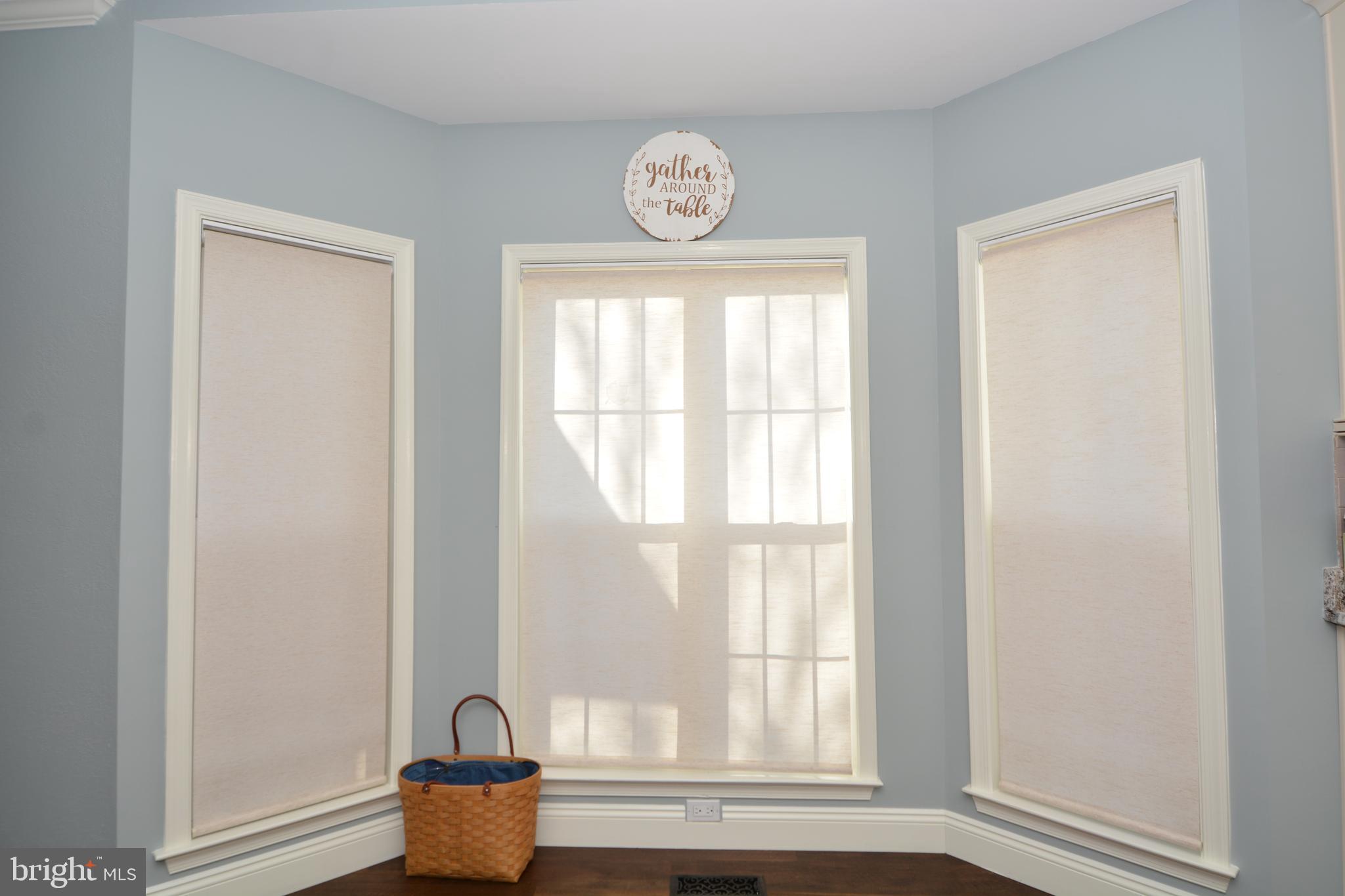 WOODSIDE ESTATES - Residential