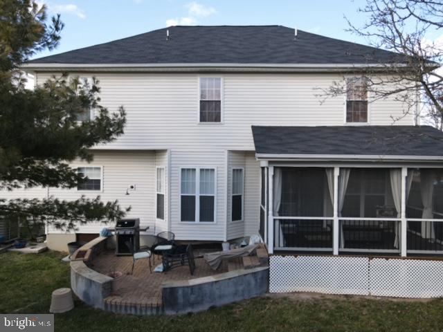 WOODSIDE ESTATES - Residential