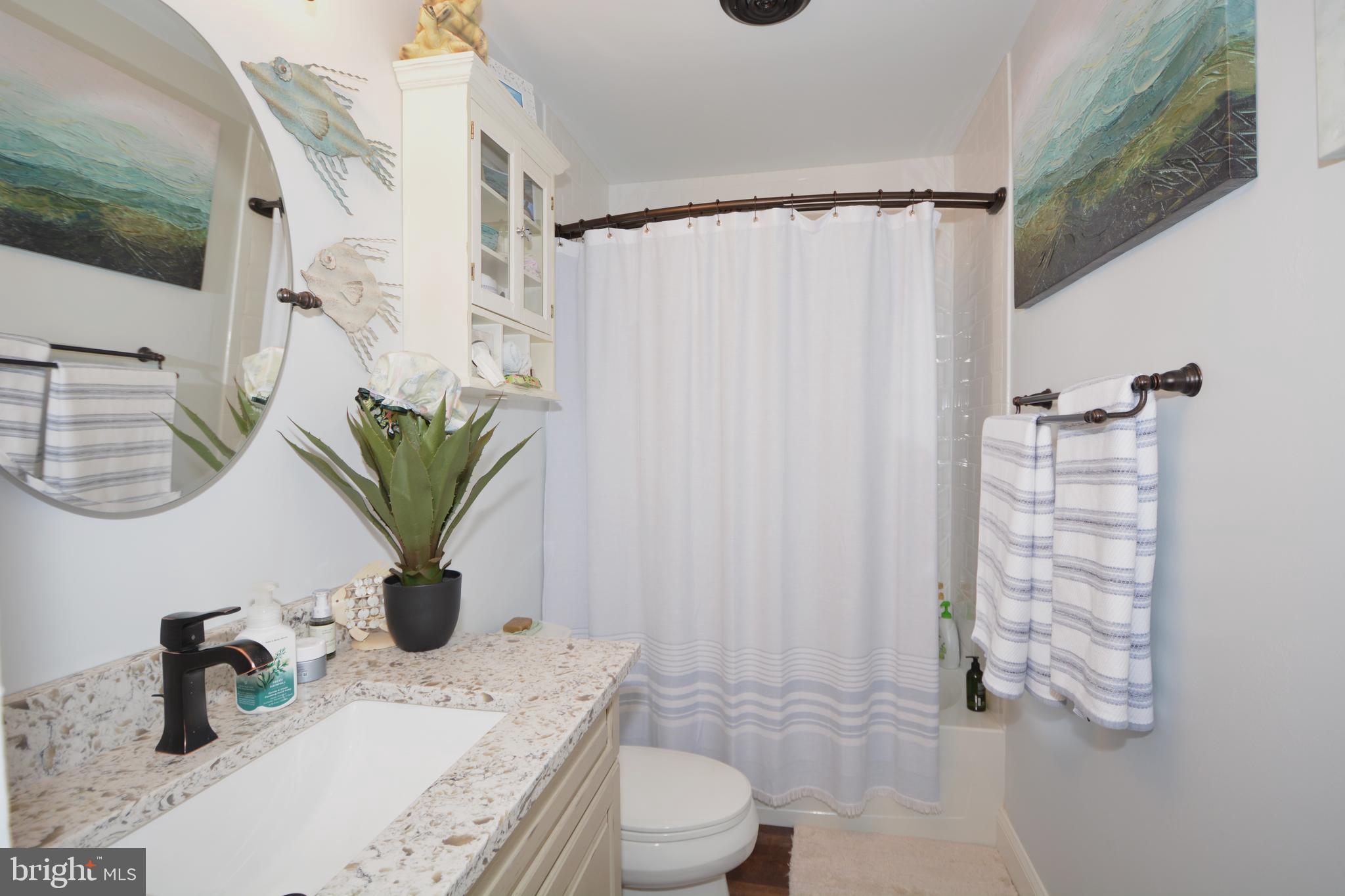 WOODSIDE ESTATES - Residential