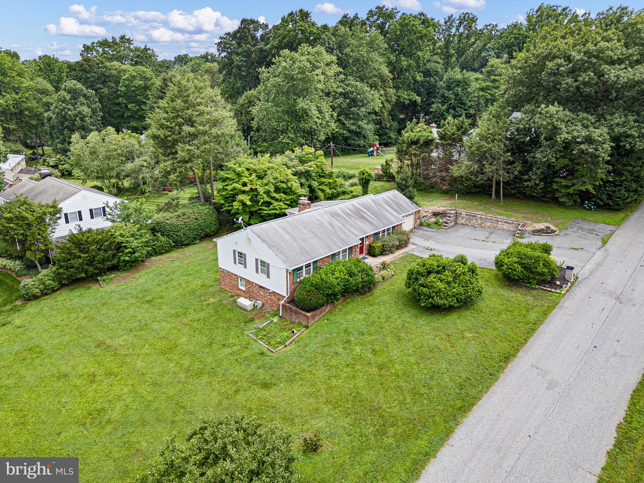 20 JACQUELINE DRIVE