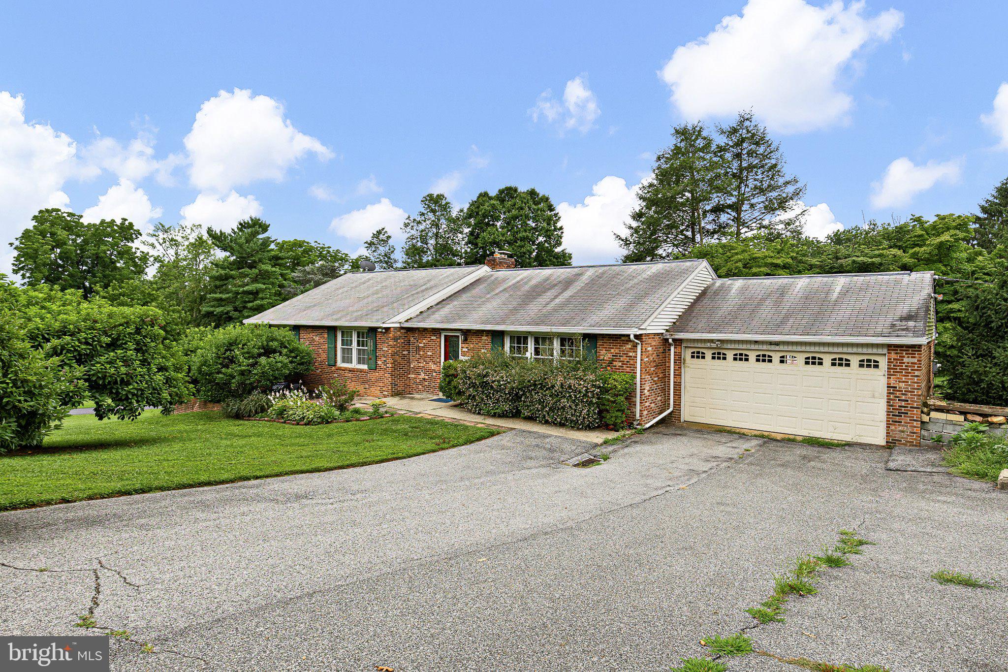20 JACQUELINE DRIVE
