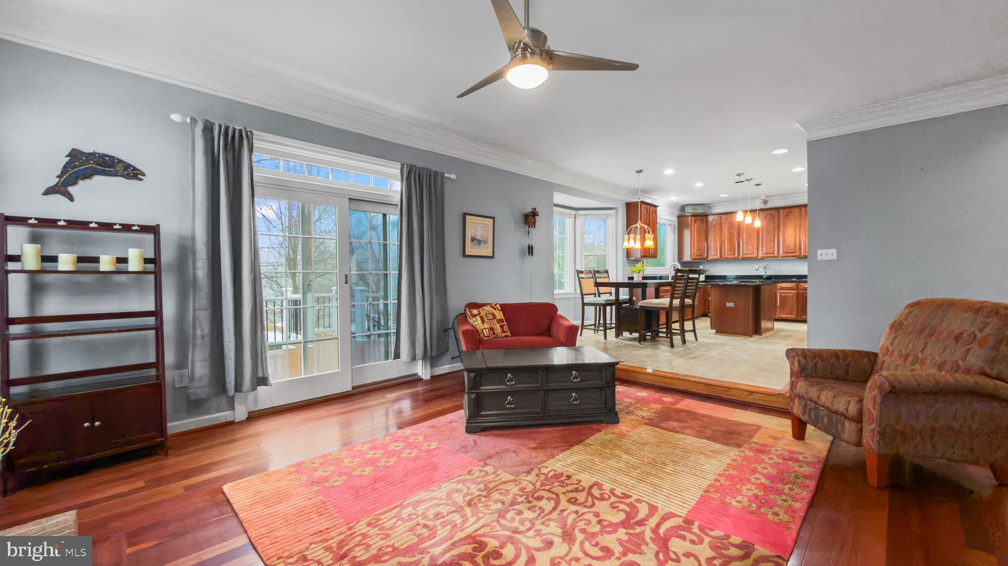 JAMES CREEK - Residential