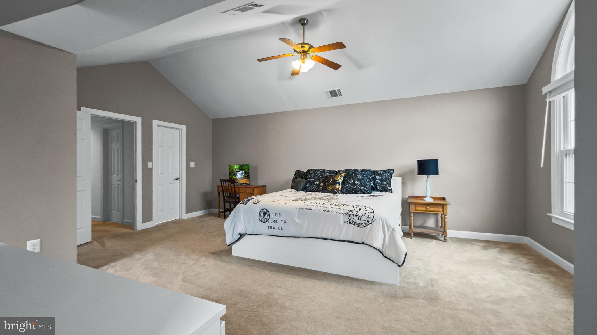 JAMES CREEK - Residential