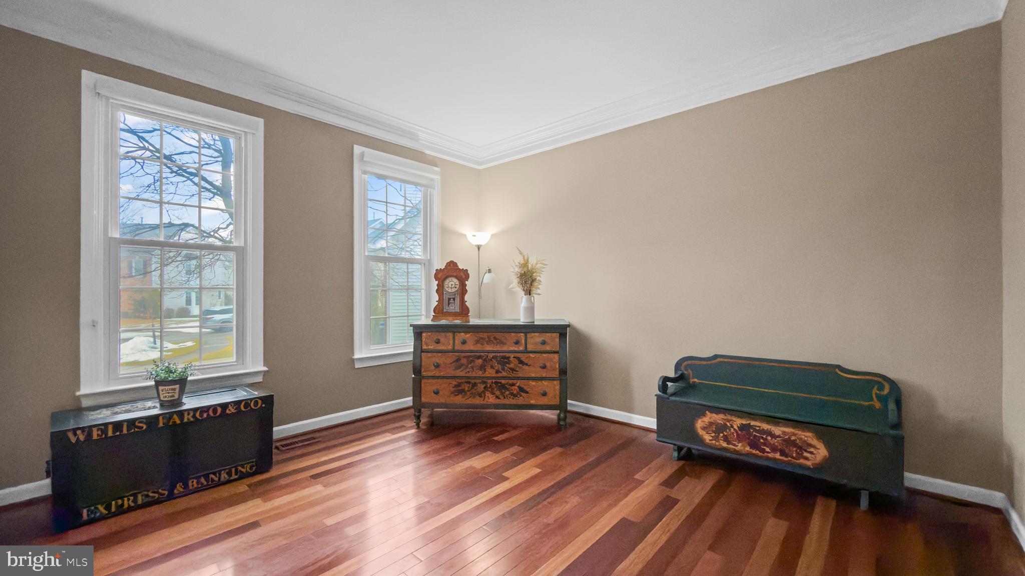 JAMES CREEK - Residential