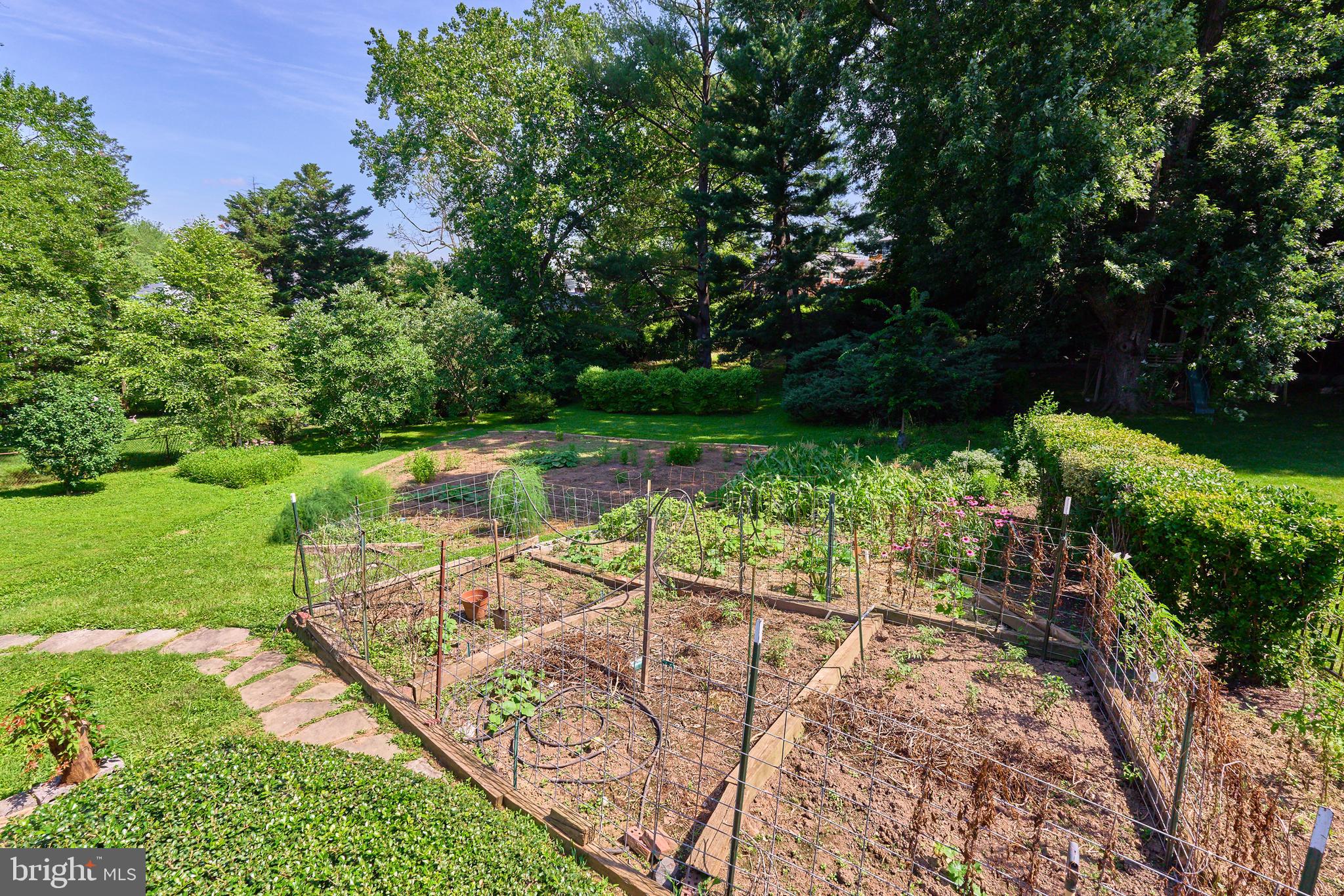 ROCK SPRING - Residential