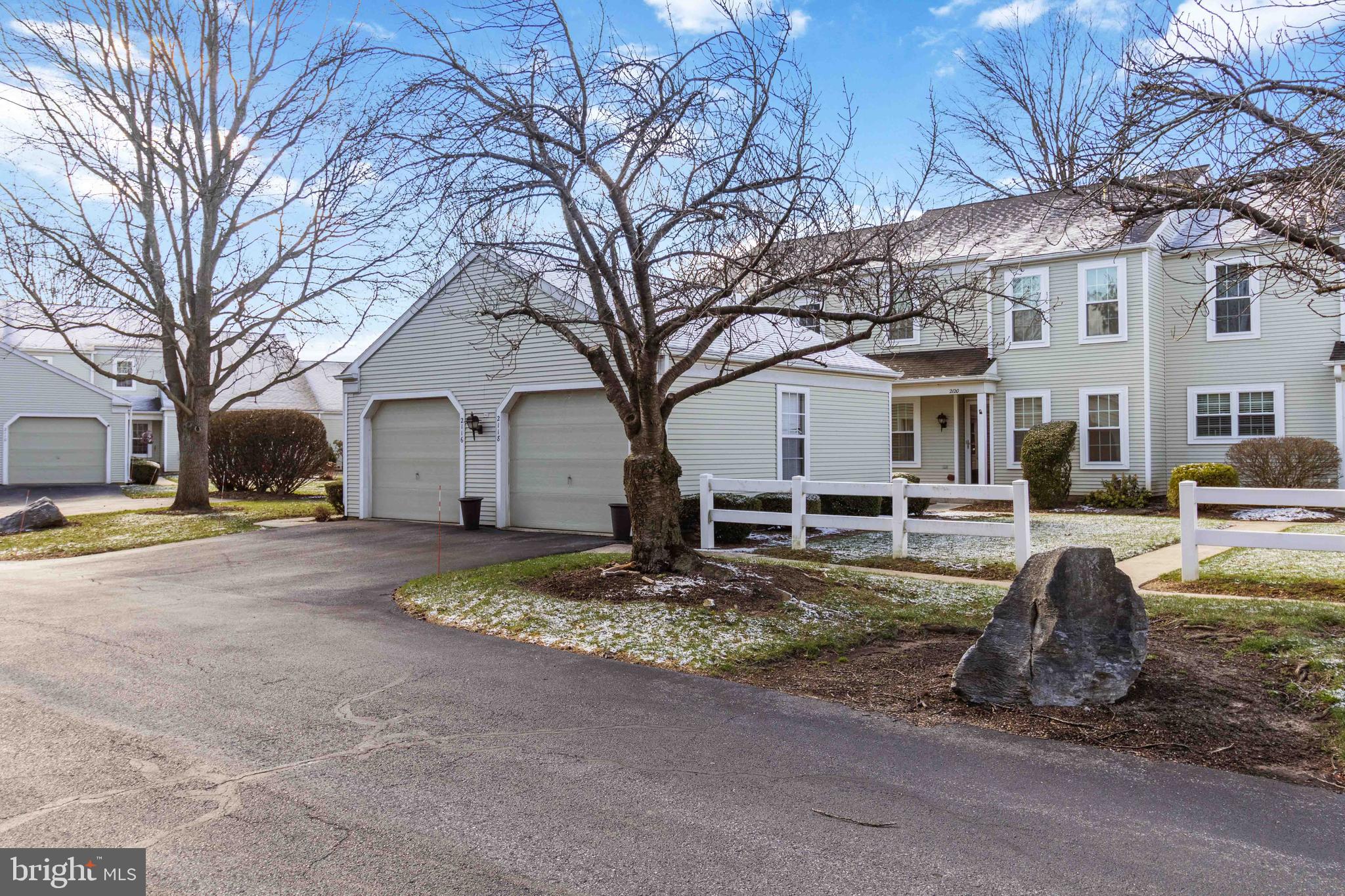 ROCKLEDGE - Residential