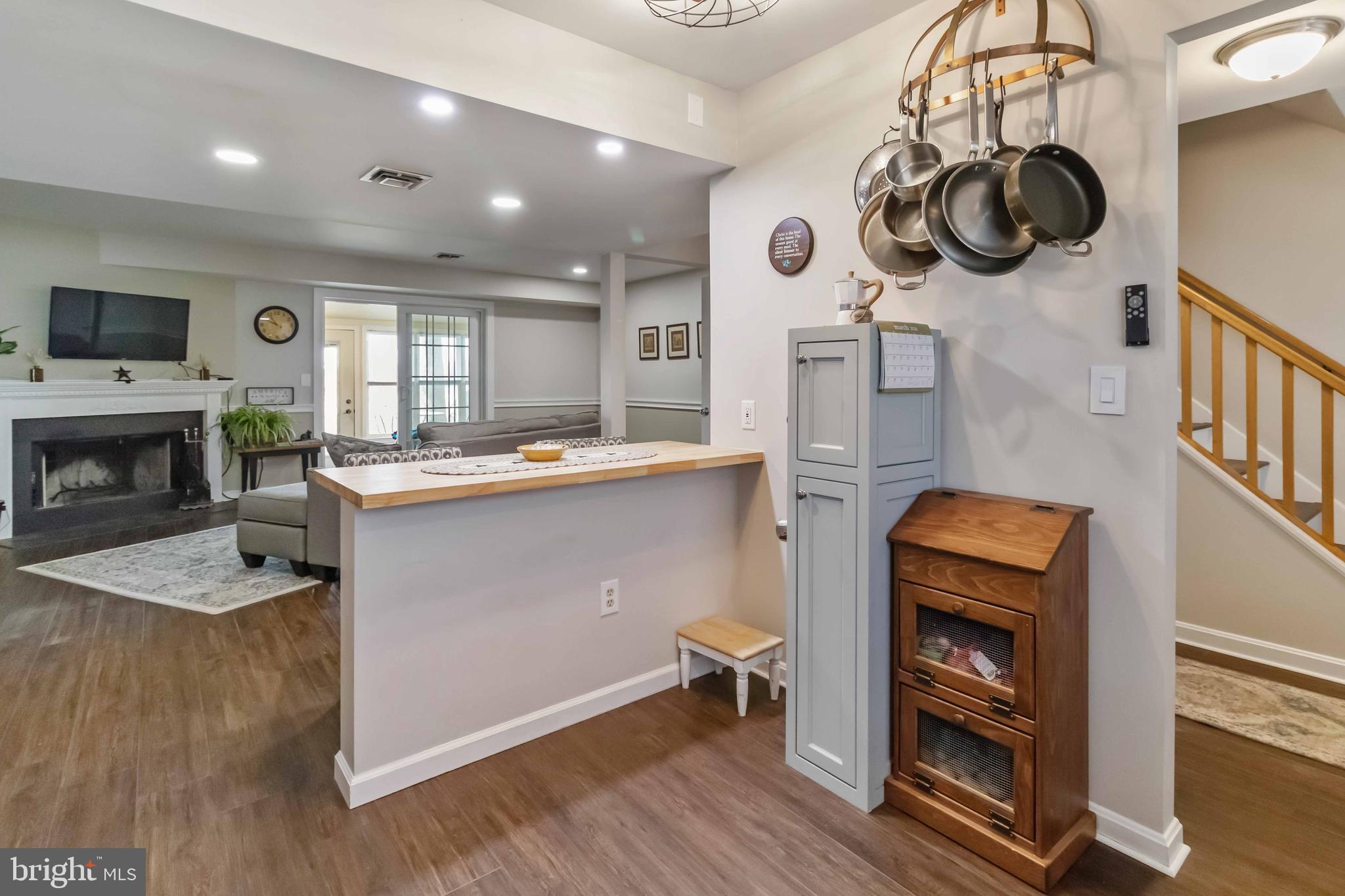 ROCKLEDGE - Residential