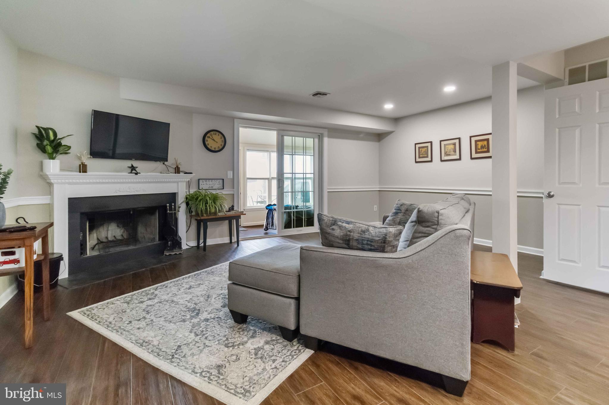 ROCKLEDGE - Residential