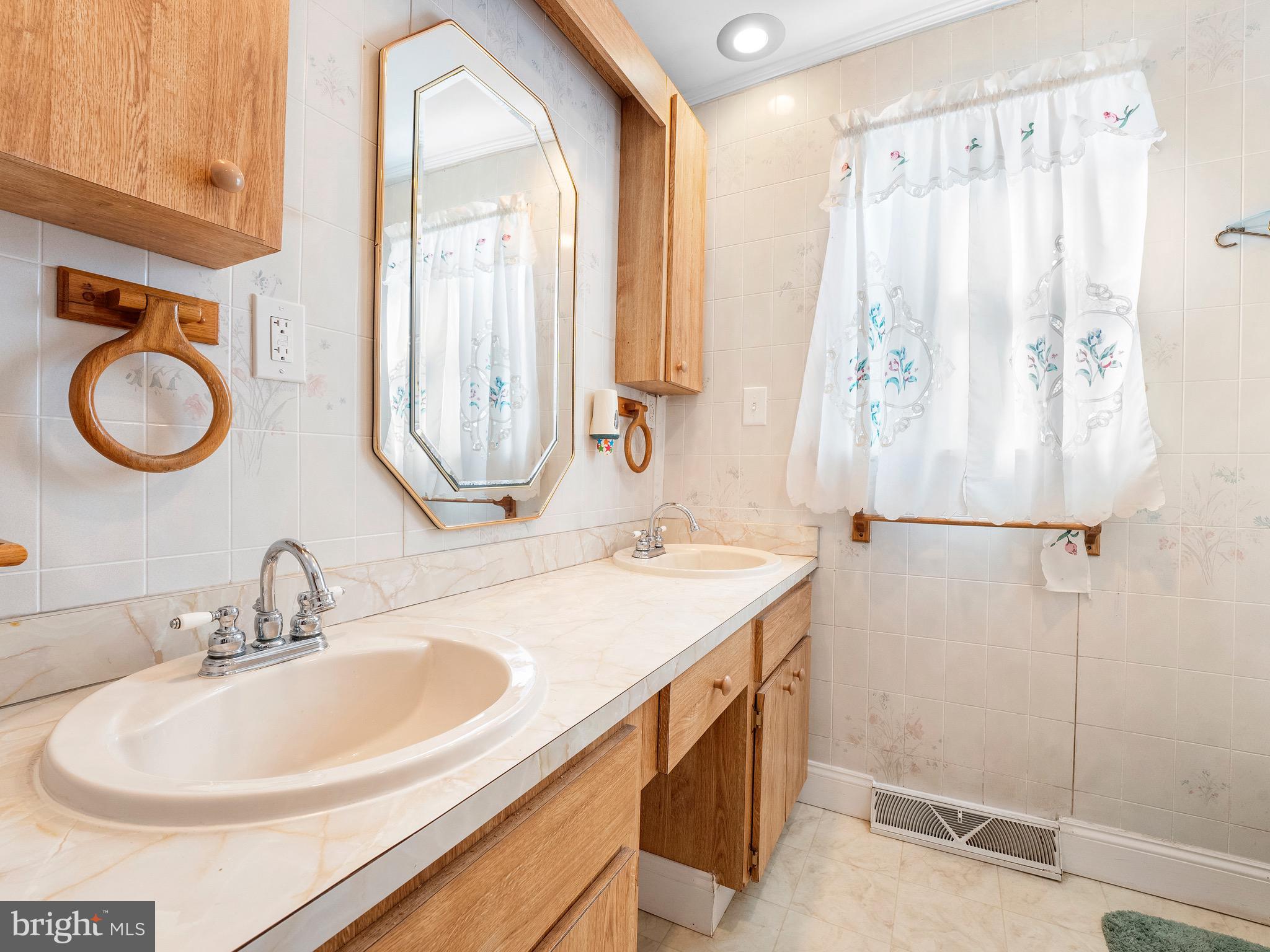 GARDENDALE - Residential