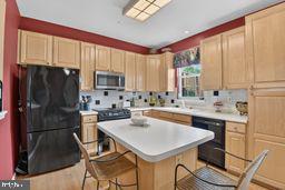 3729 WESTFIELD COURT