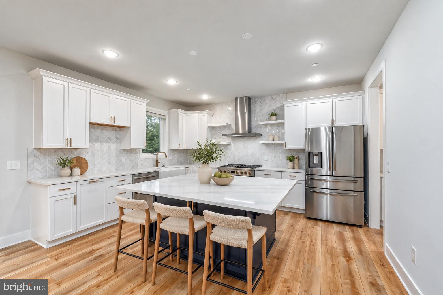 1202 SOUTHVIEW DRIVE - TAFT MODEL