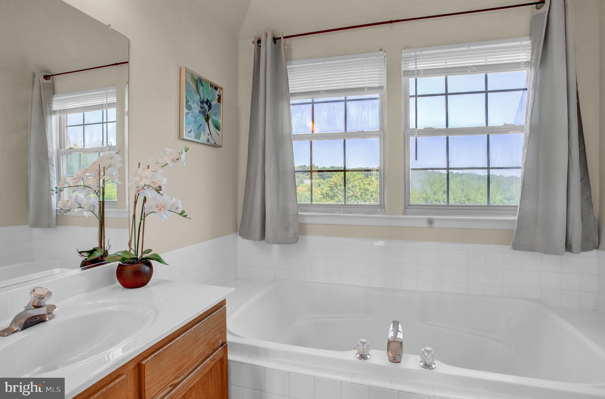 CROSSWELL FARMS - Residential