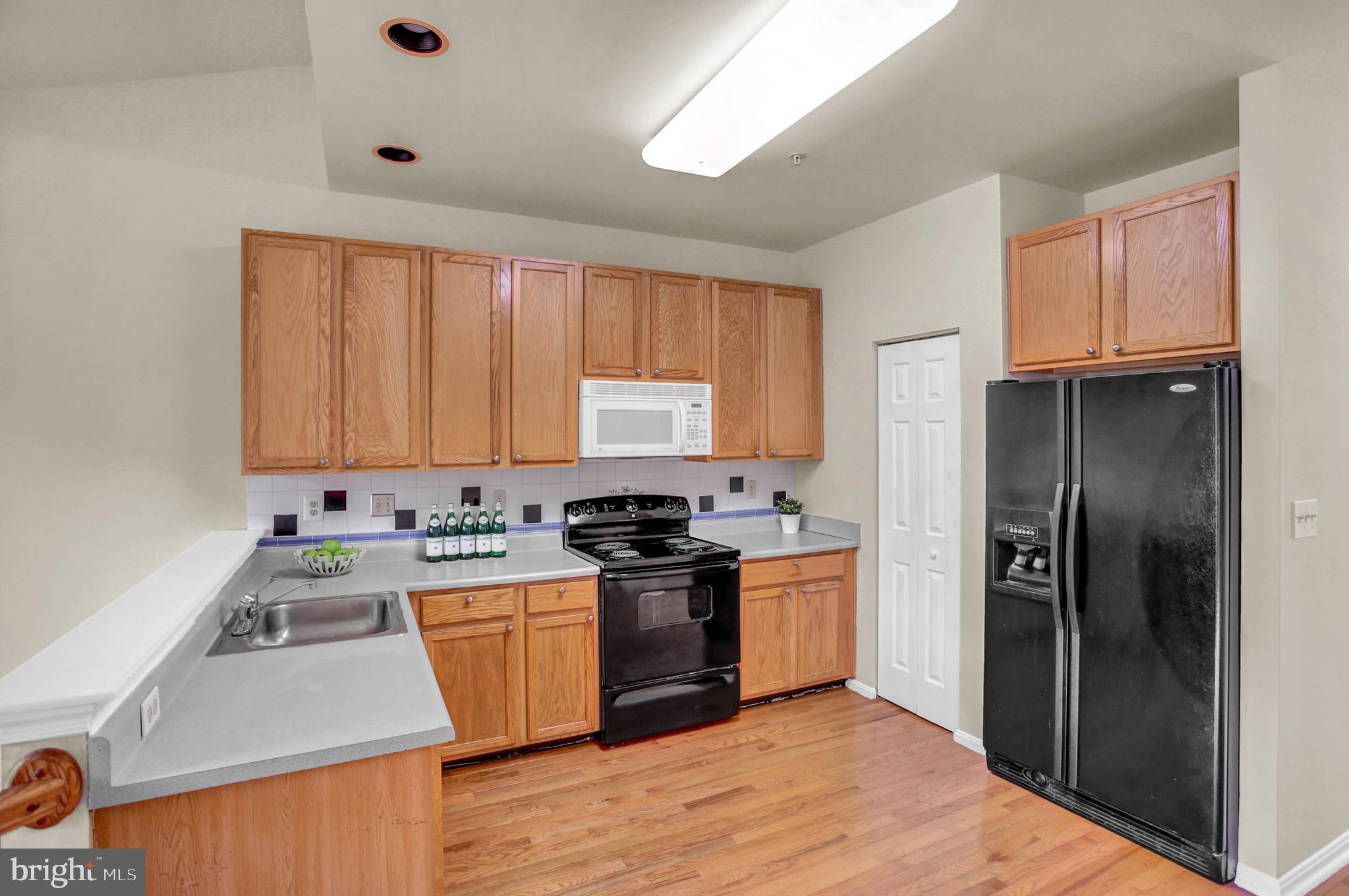 CROSSWELL FARMS - Residential