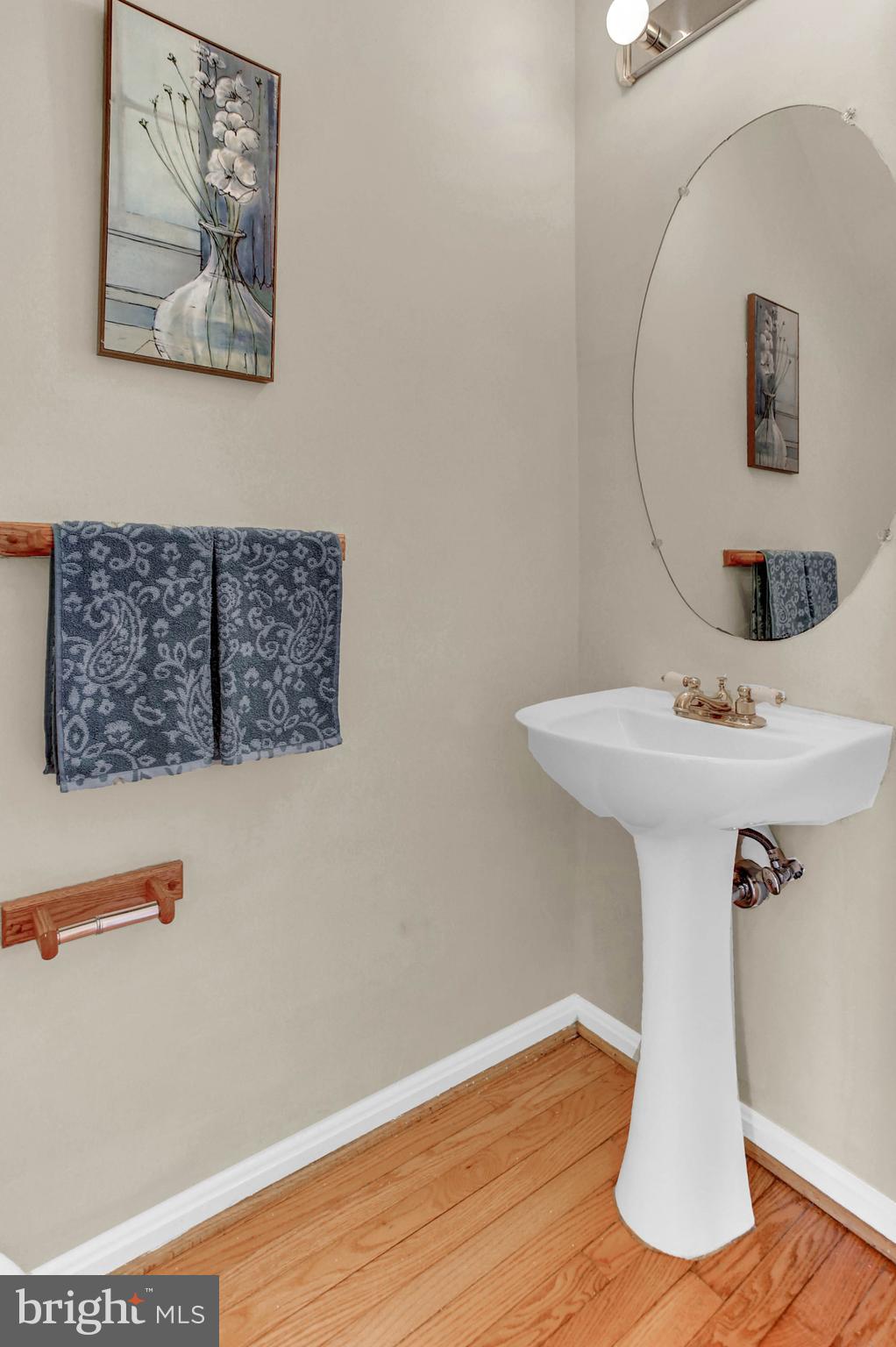 CROSSWELL FARMS - Residential