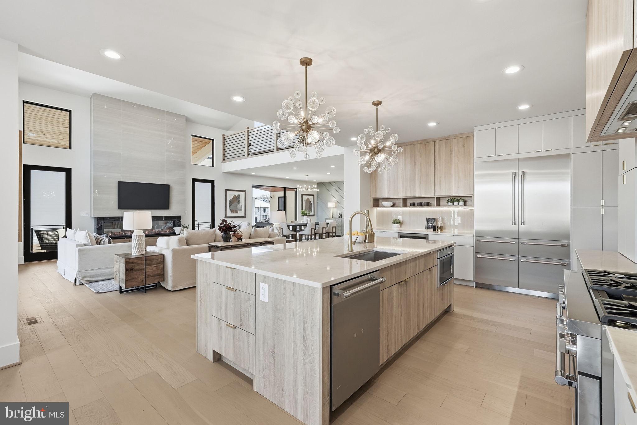 DEVON PARK - Residential