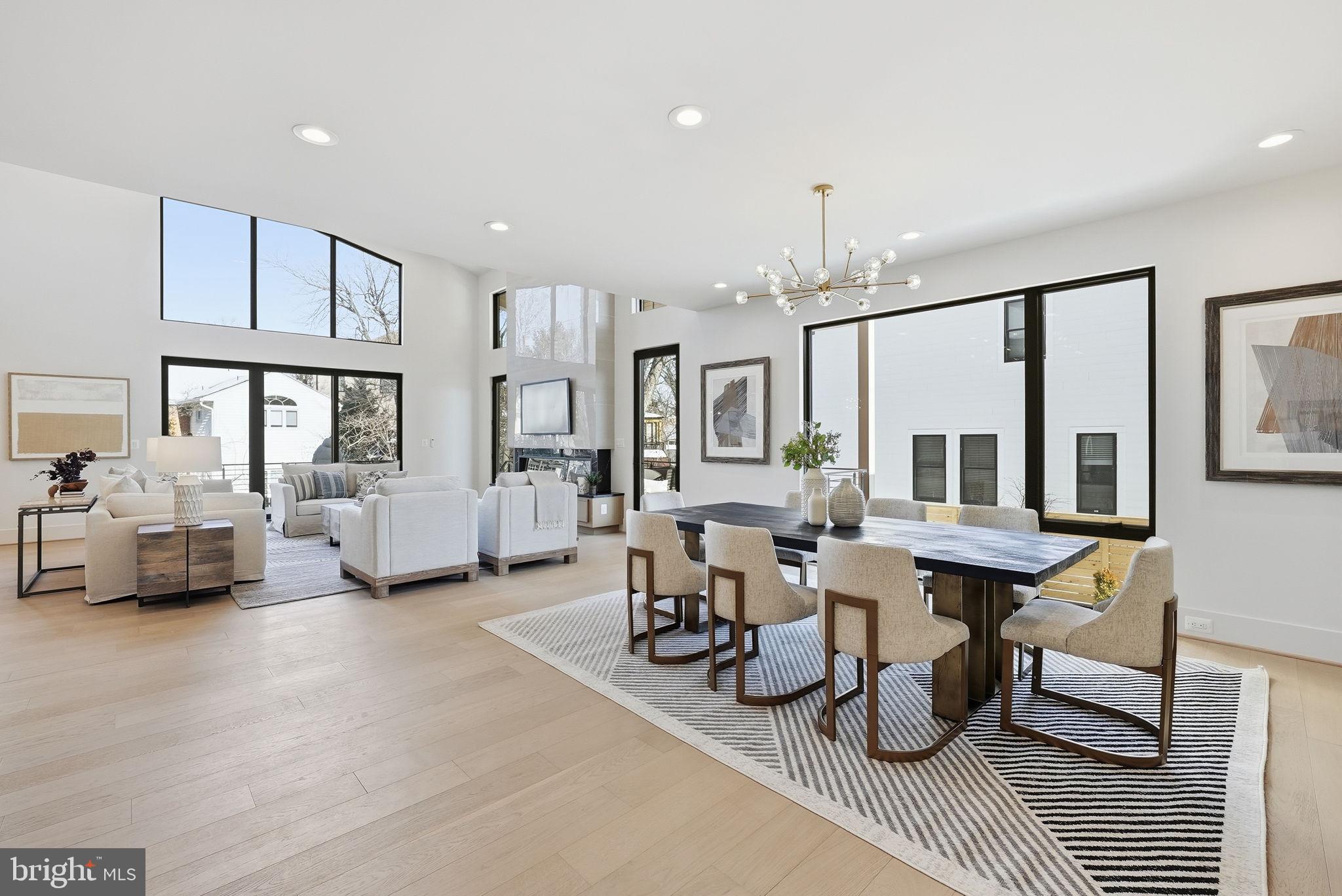 DEVON PARK - Residential