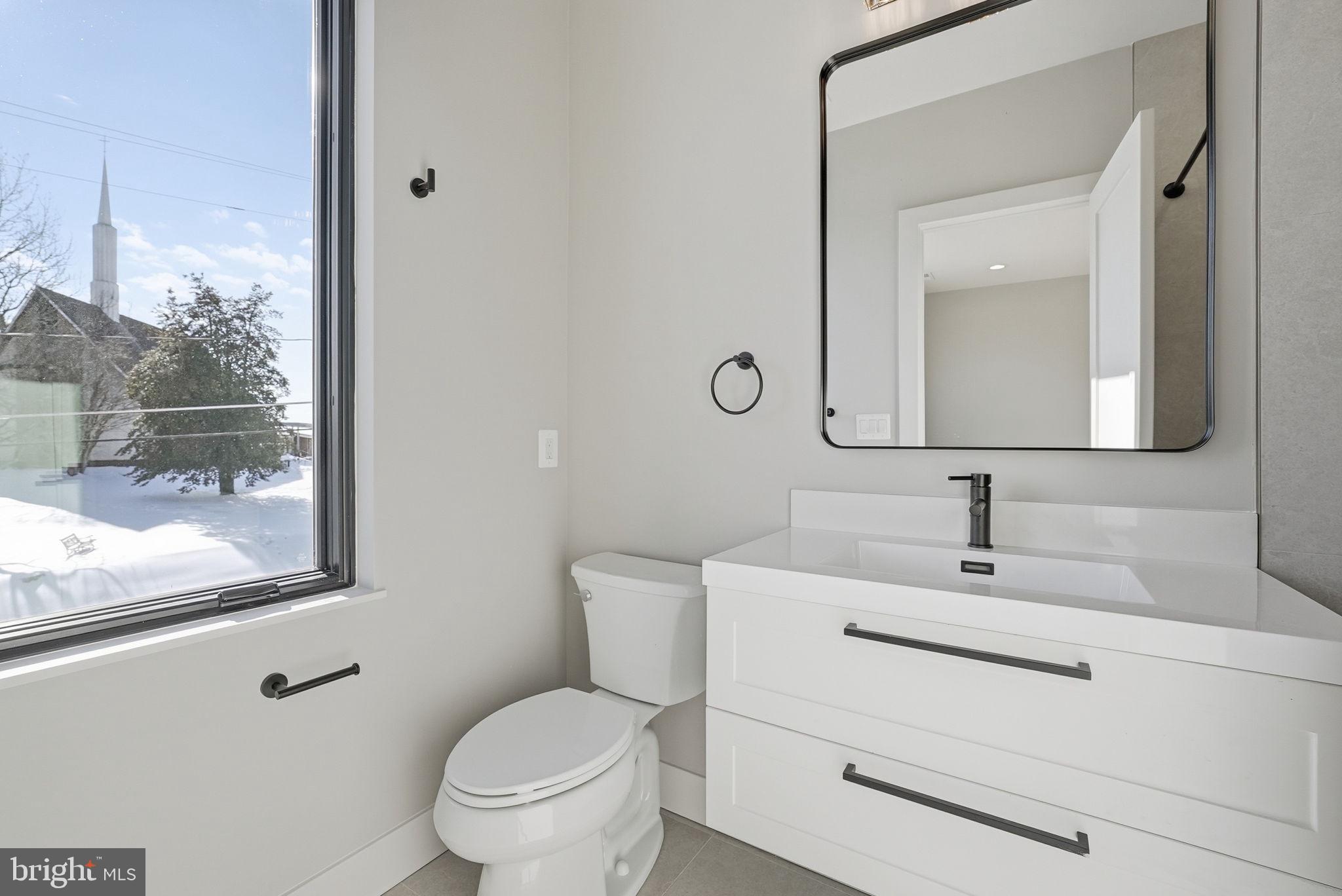 DEVON PARK - Residential