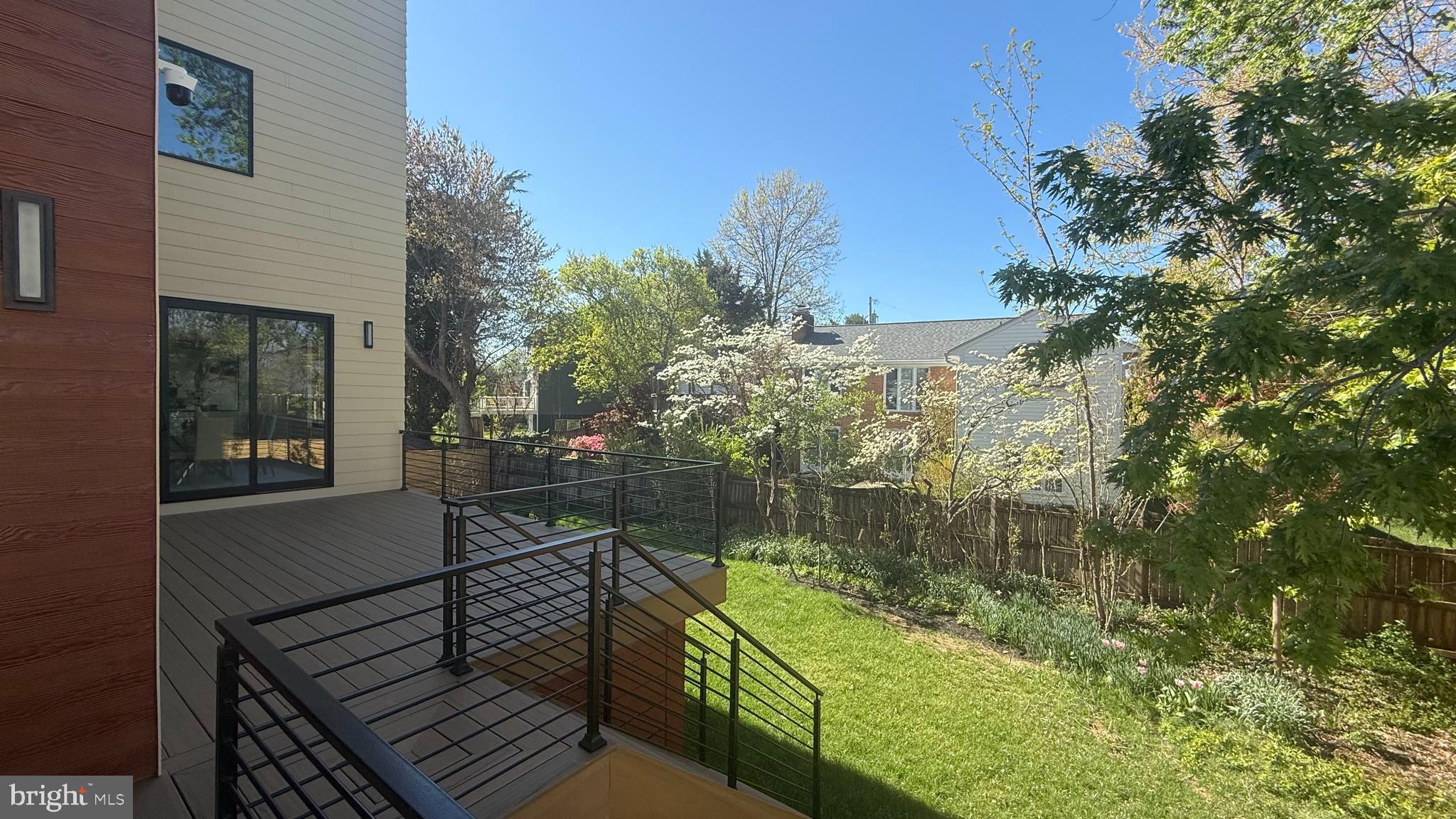 DEVON PARK - Residential