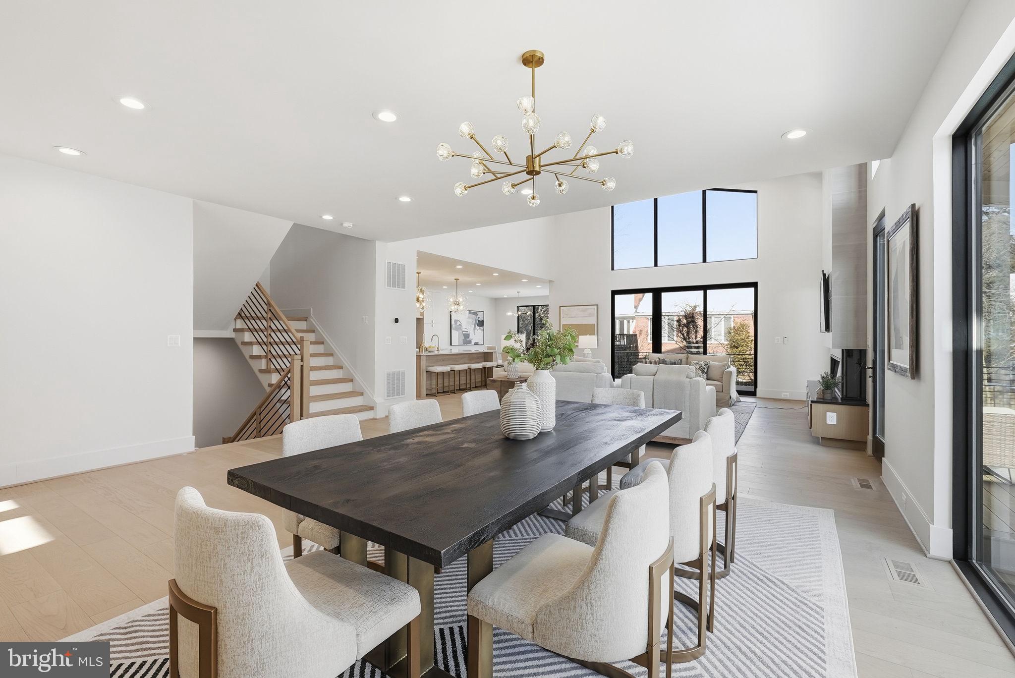 DEVON PARK - Residential