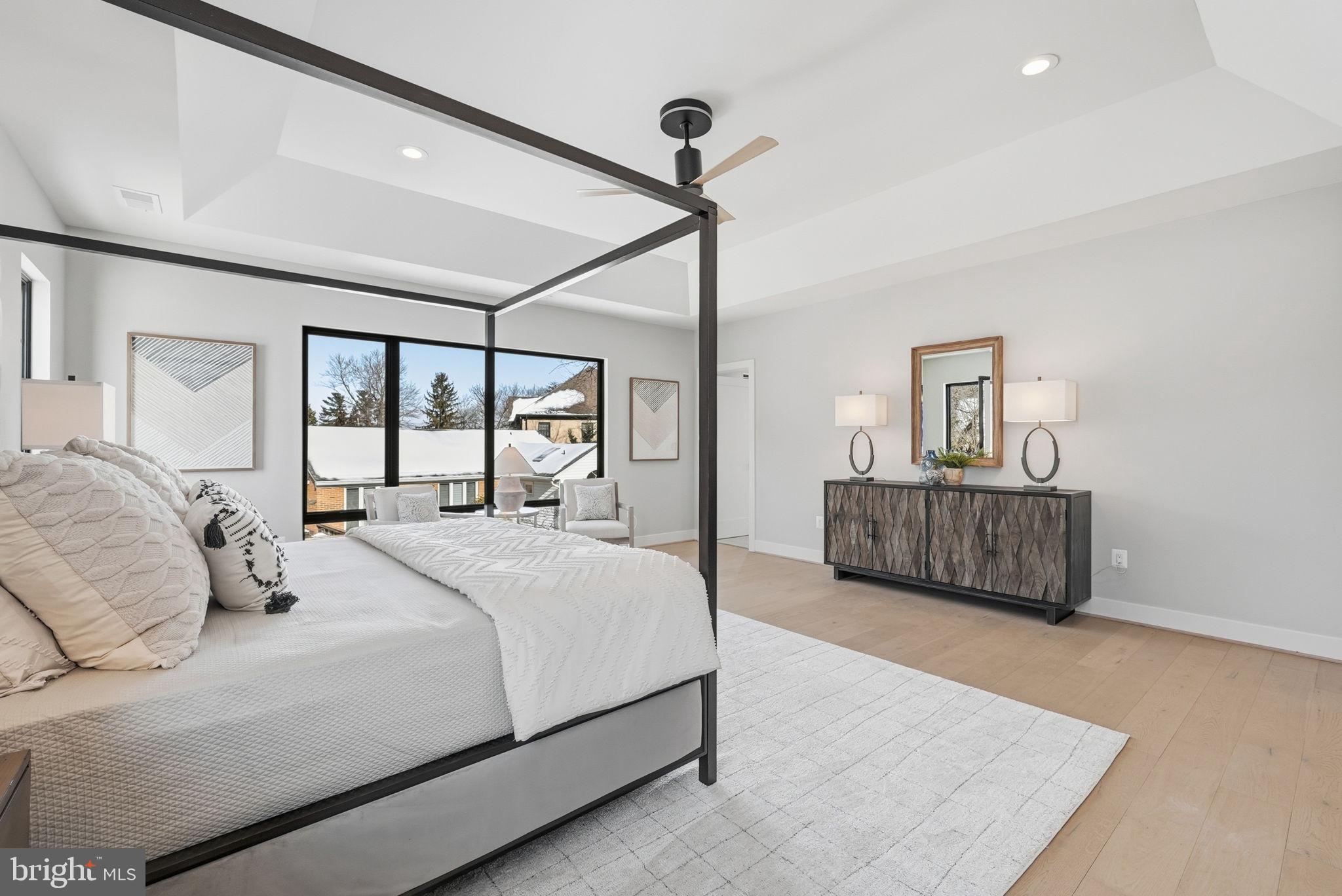 DEVON PARK - Residential