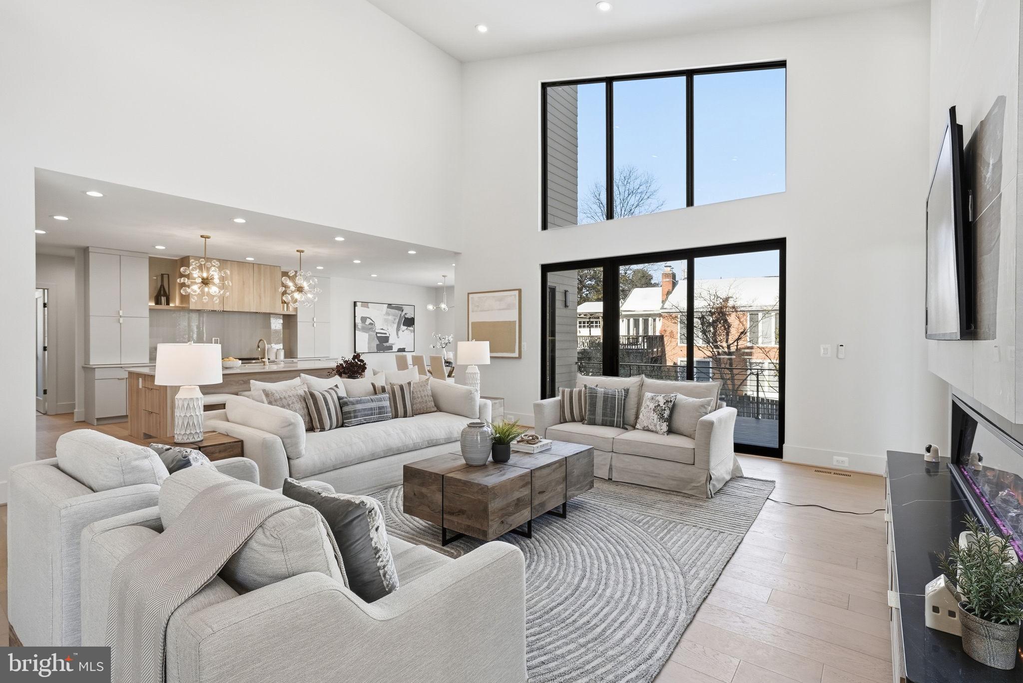 DEVON PARK - Residential