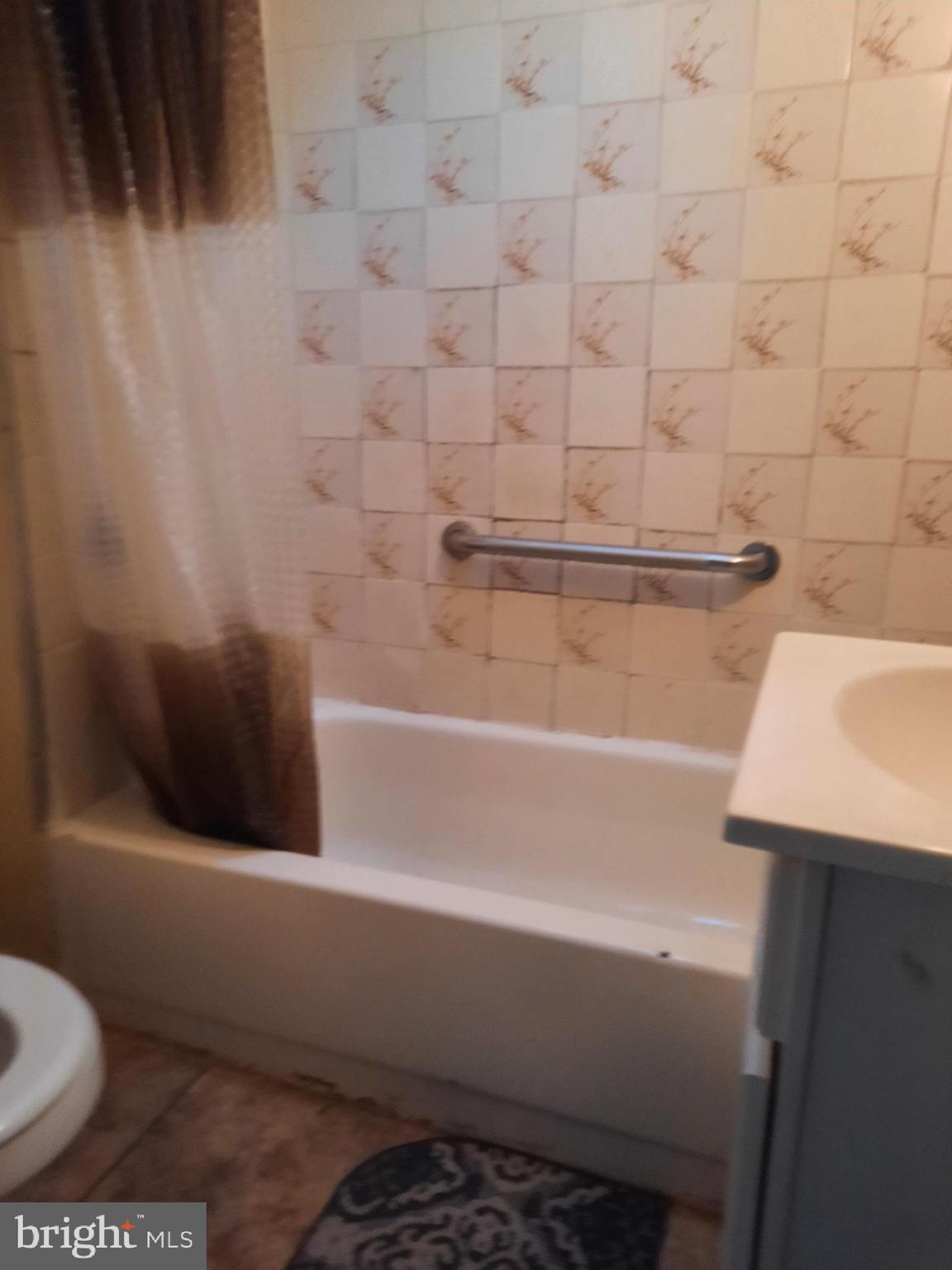 OLDE KENSINGTON - Residential