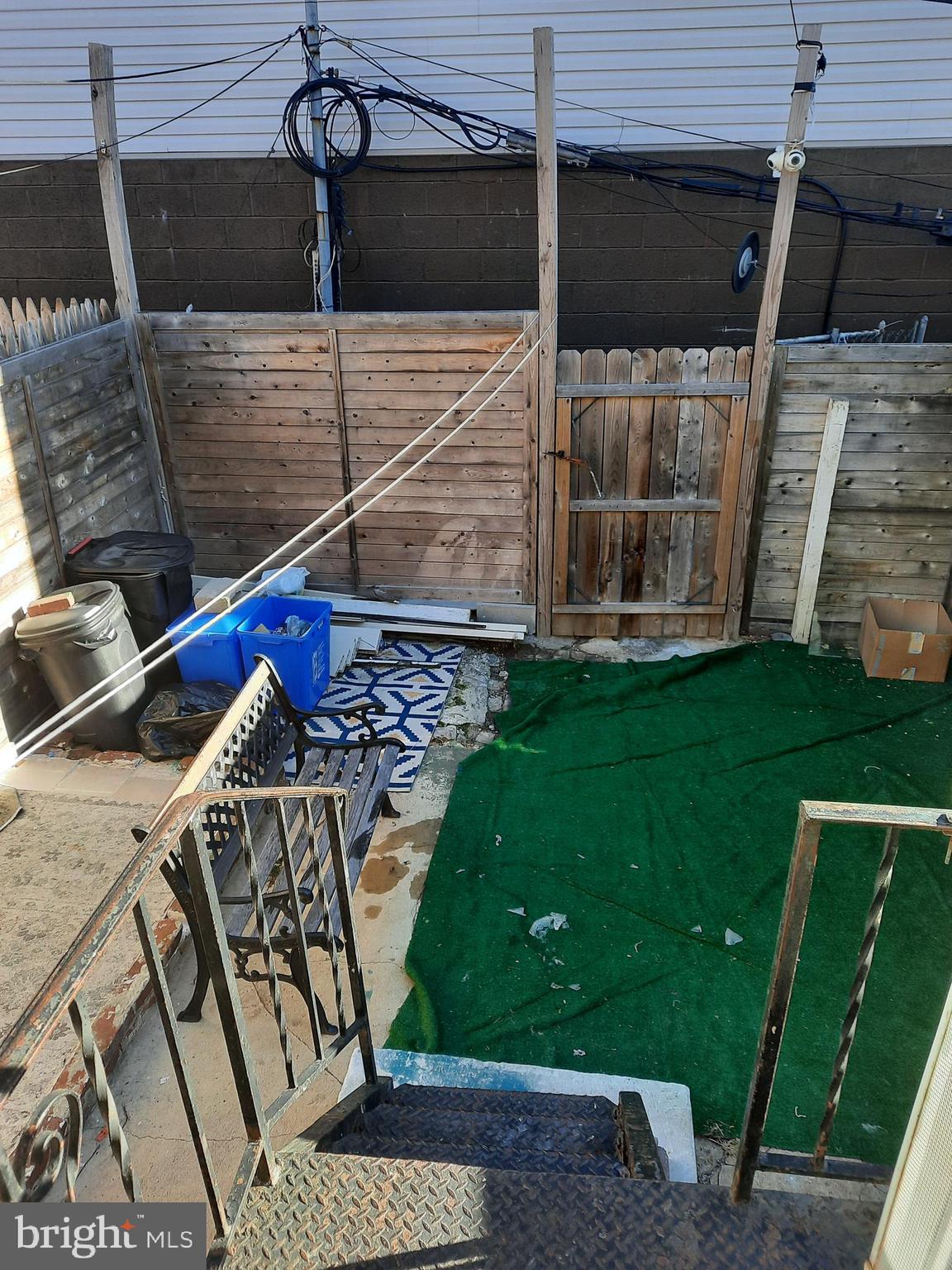 OLDE KENSINGTON - Residential