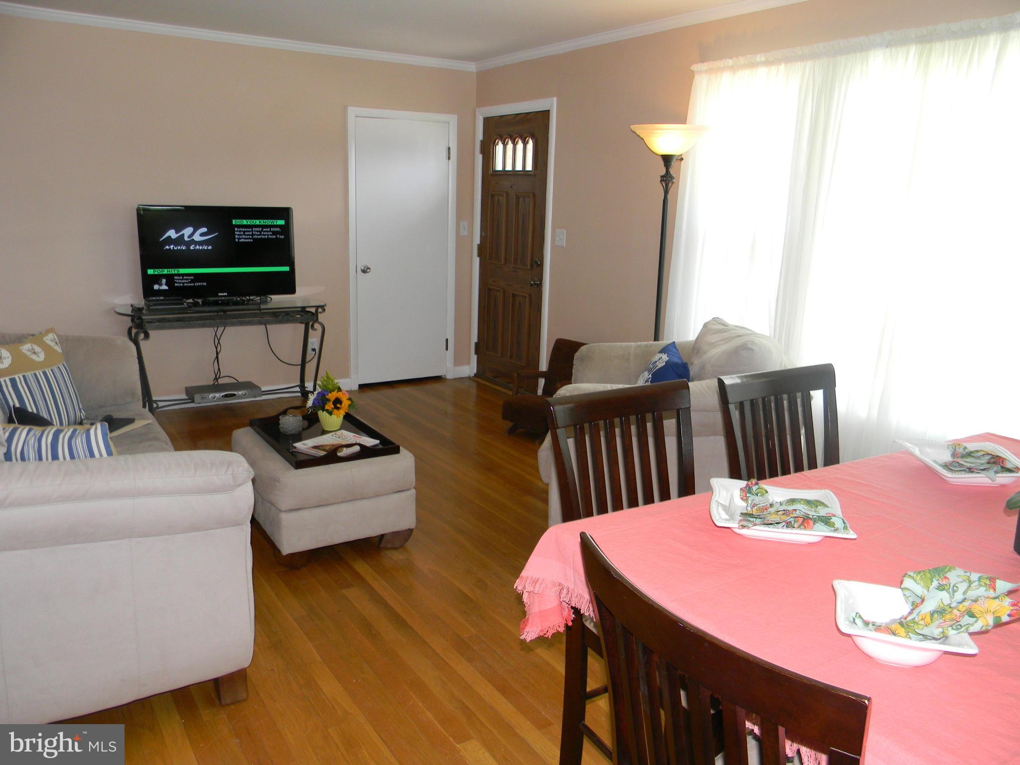 HARWOOD MANOR - Residential