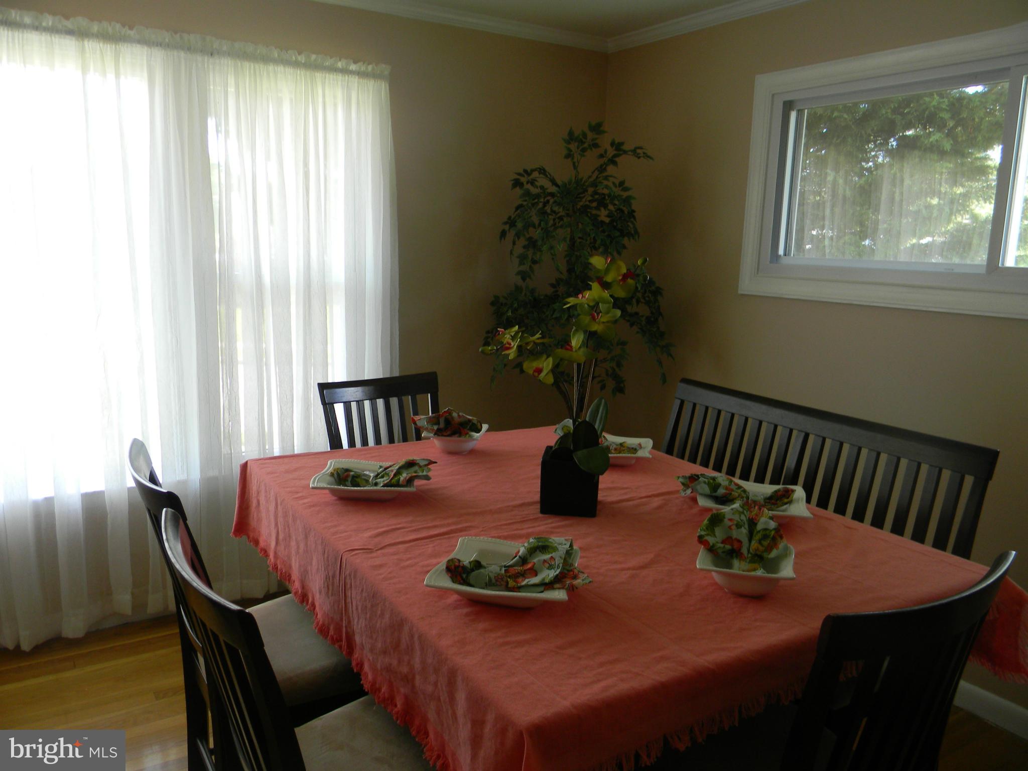 HARWOOD MANOR - Residential