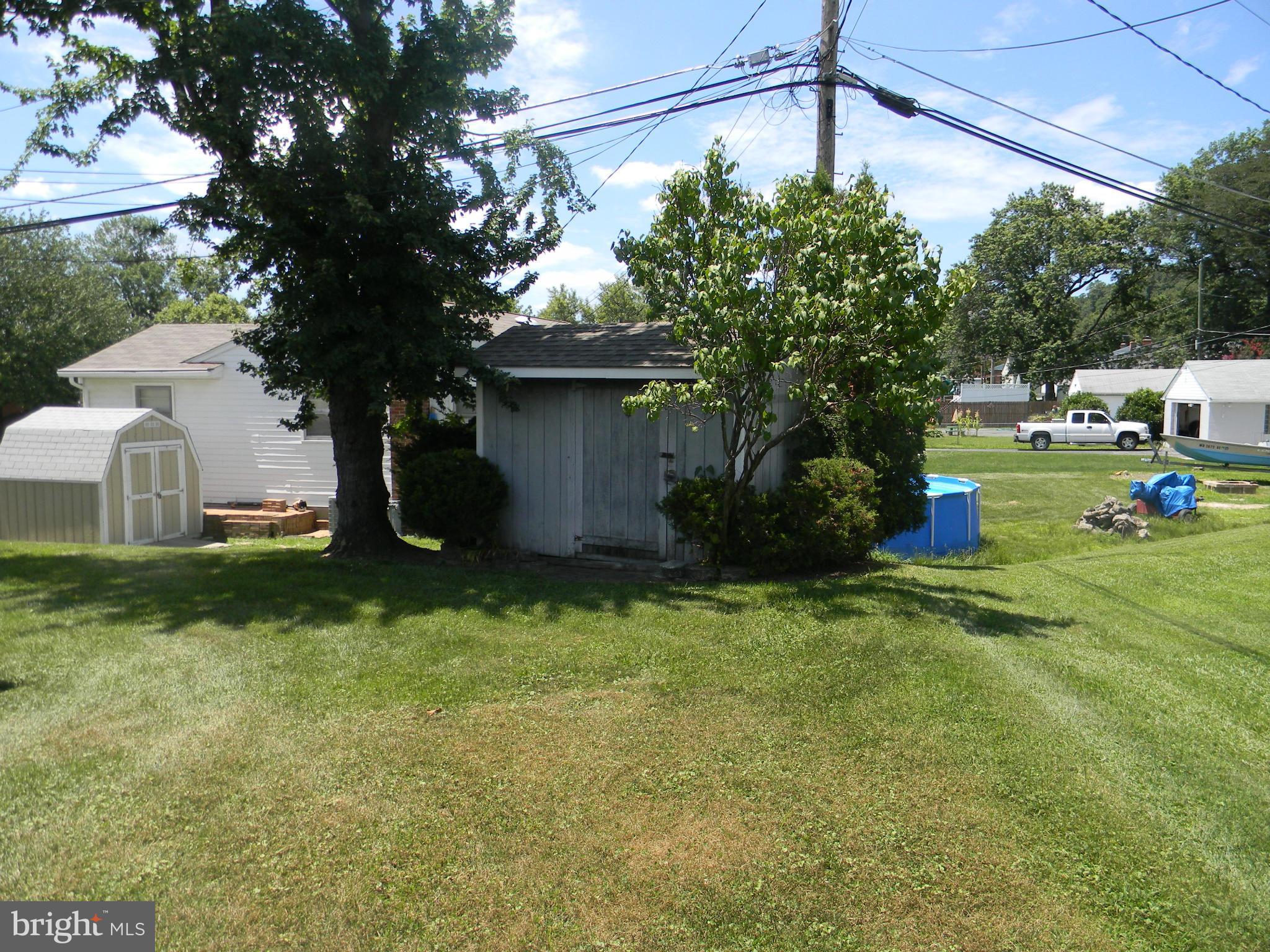 HARWOOD MANOR - Residential