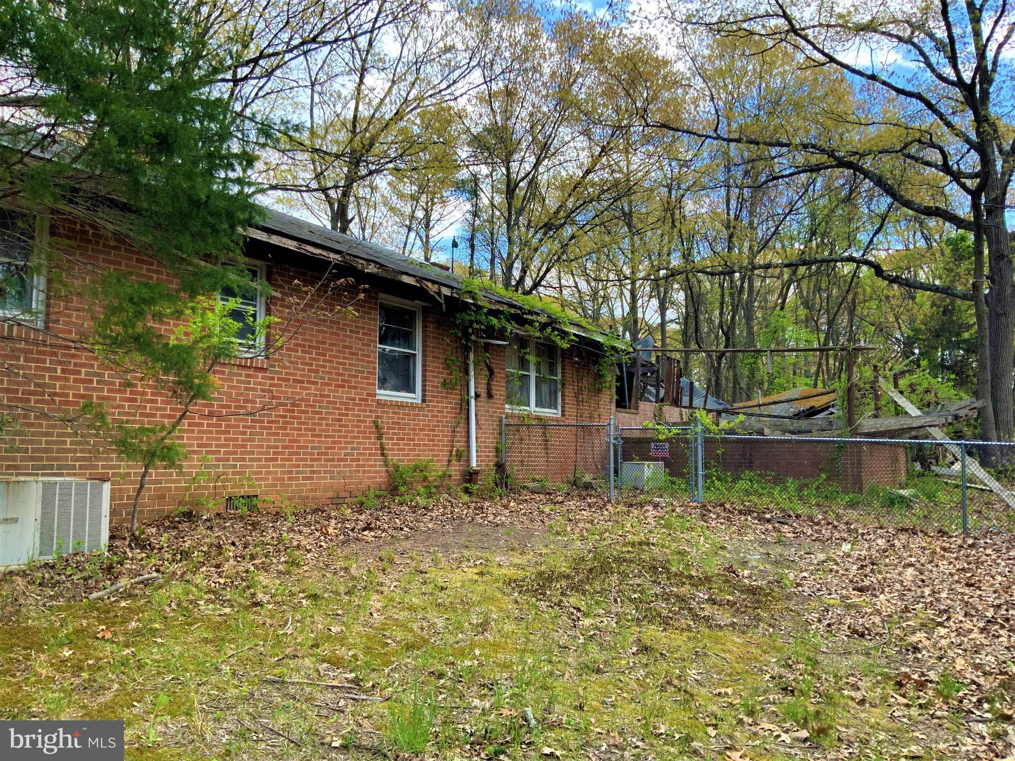 SYLVAN VIEW ON MAGOTHY - Residential