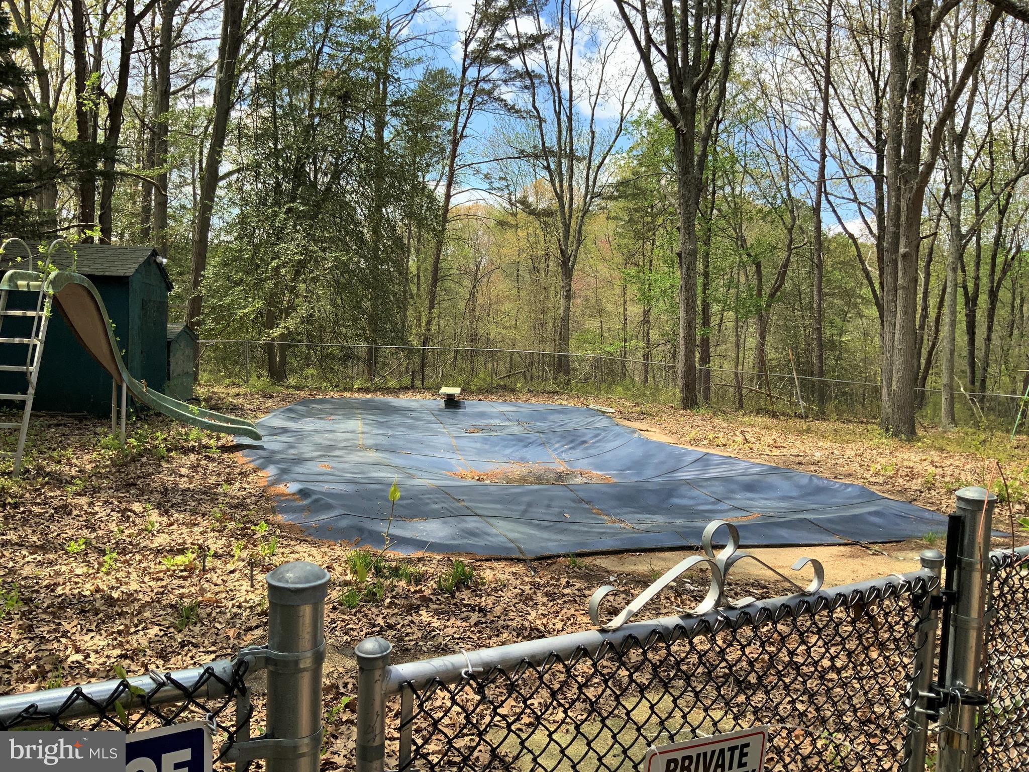 SYLVAN VIEW ON MAGOTHY - Residential