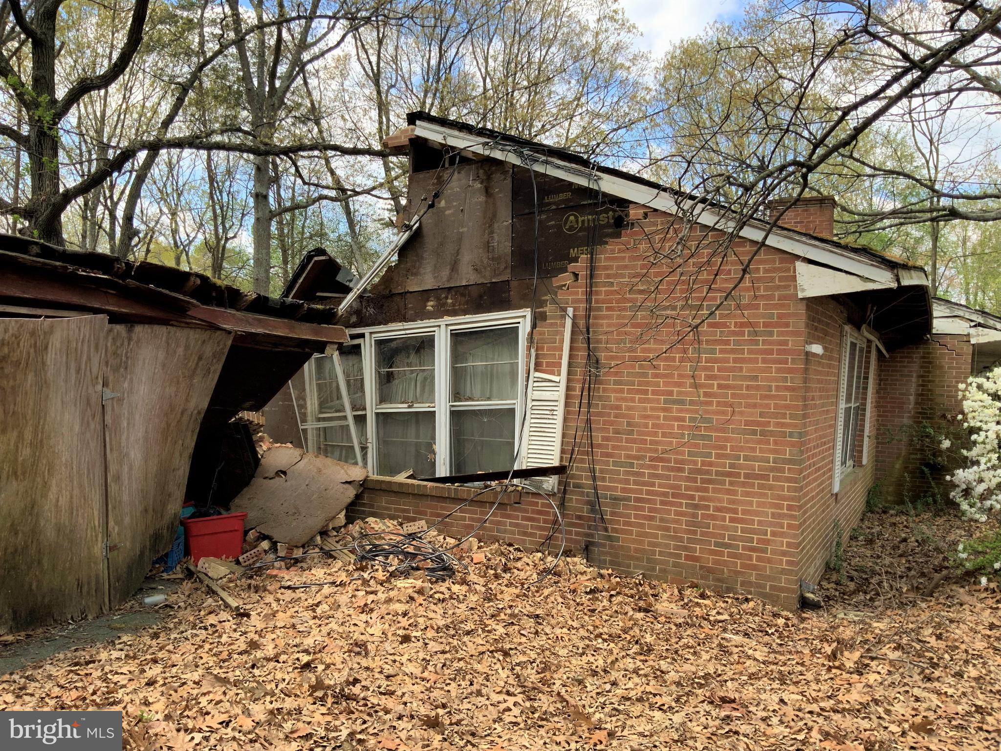 SYLVAN VIEW ON MAGOTHY - Residential