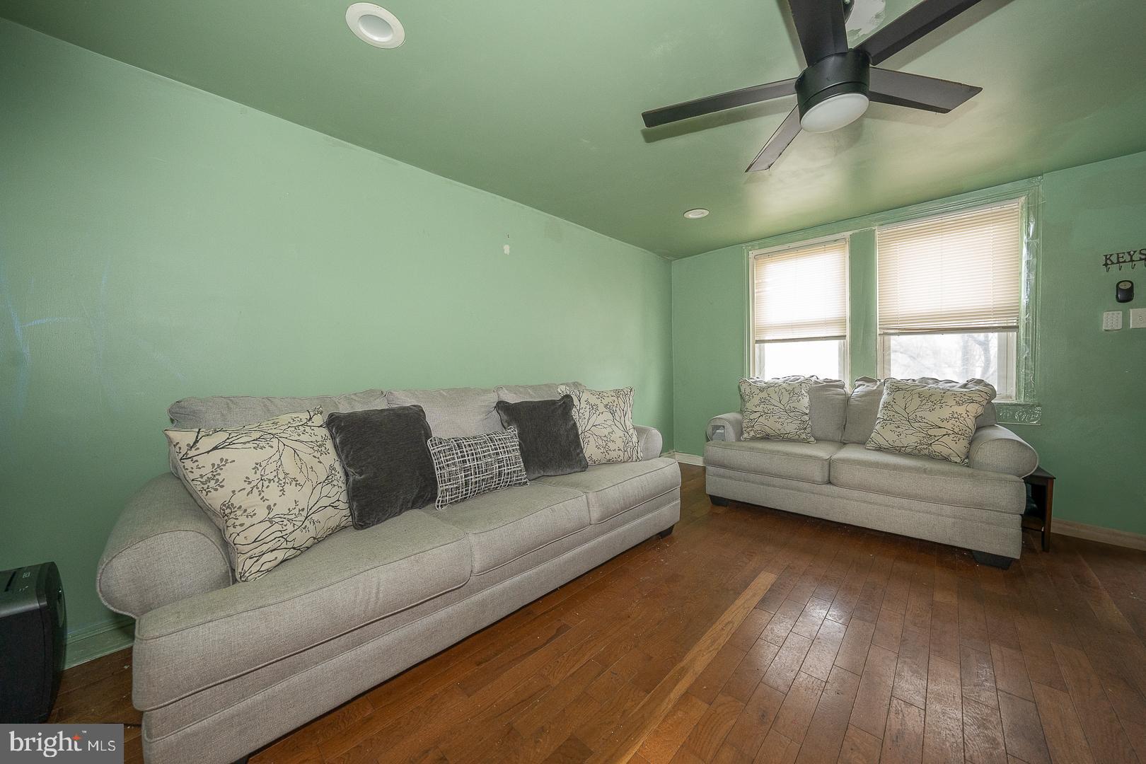 STONEHURST - Residential