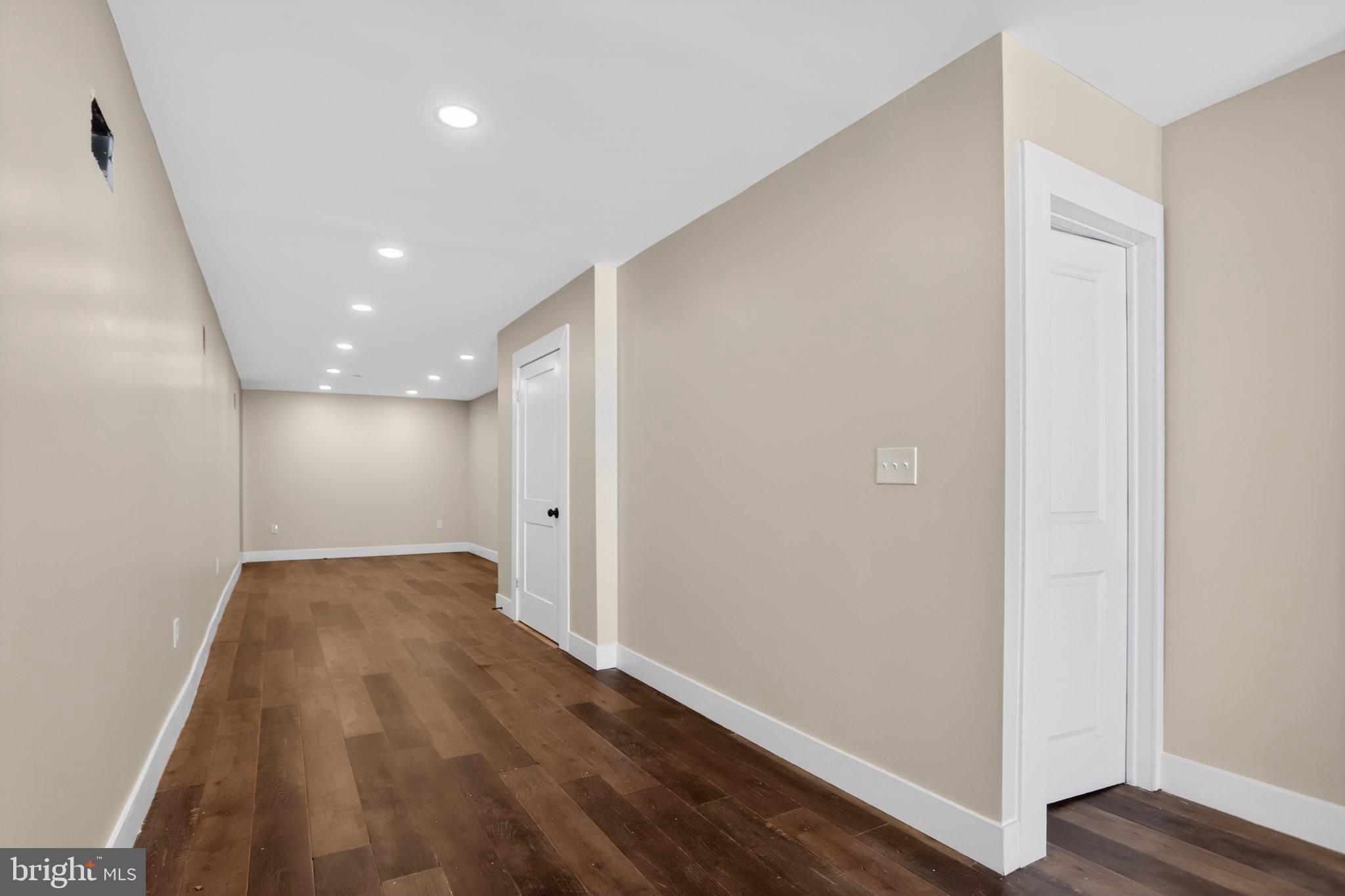 PHILADELPHIA - Residential