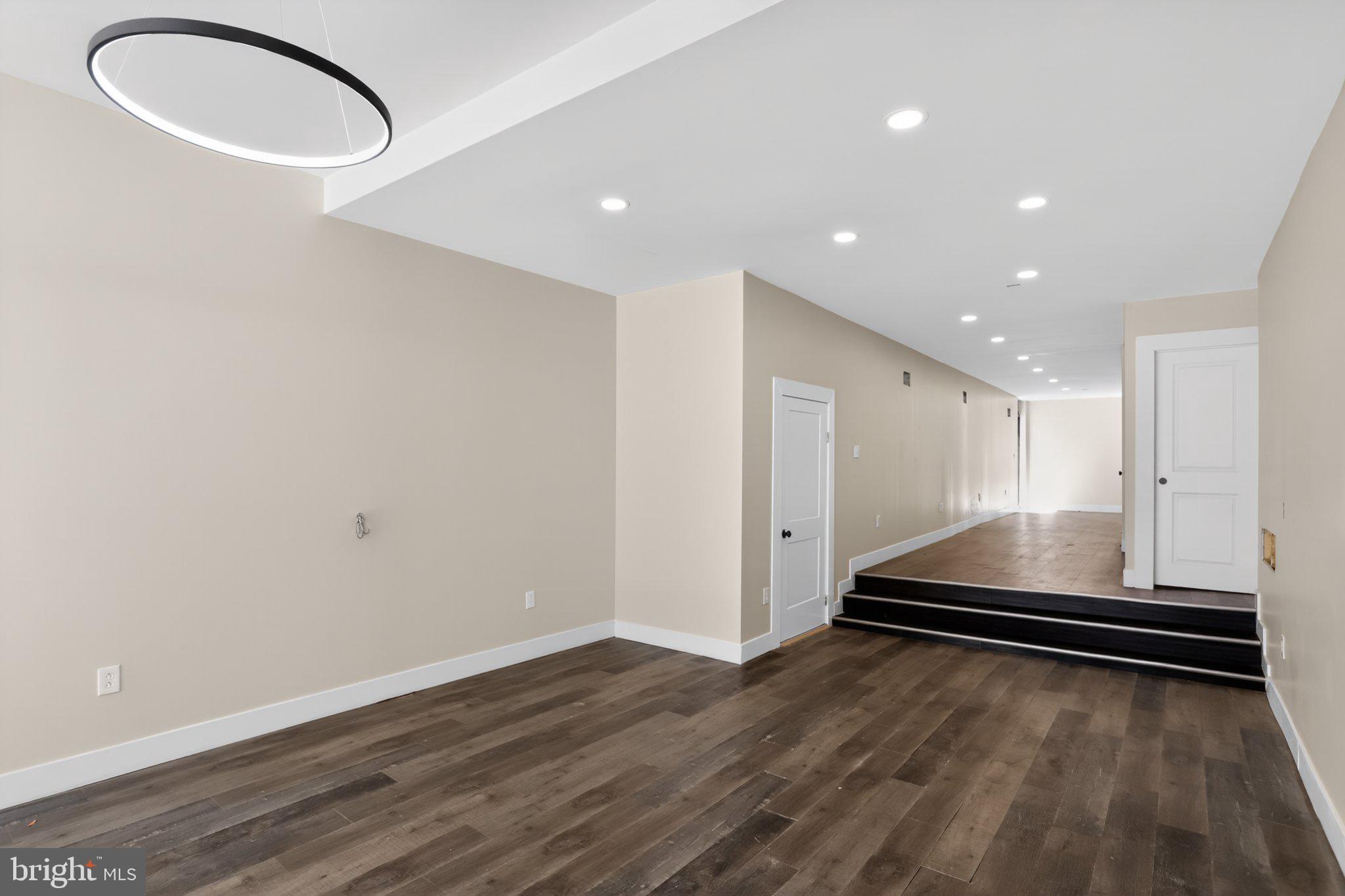 PHILADELPHIA - Residential
