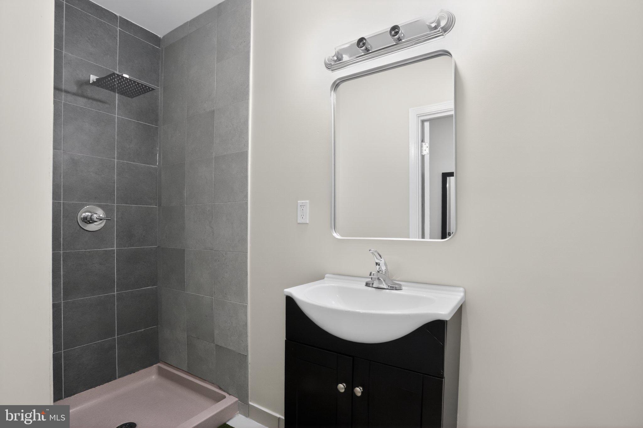 PHILADELPHIA - Residential
